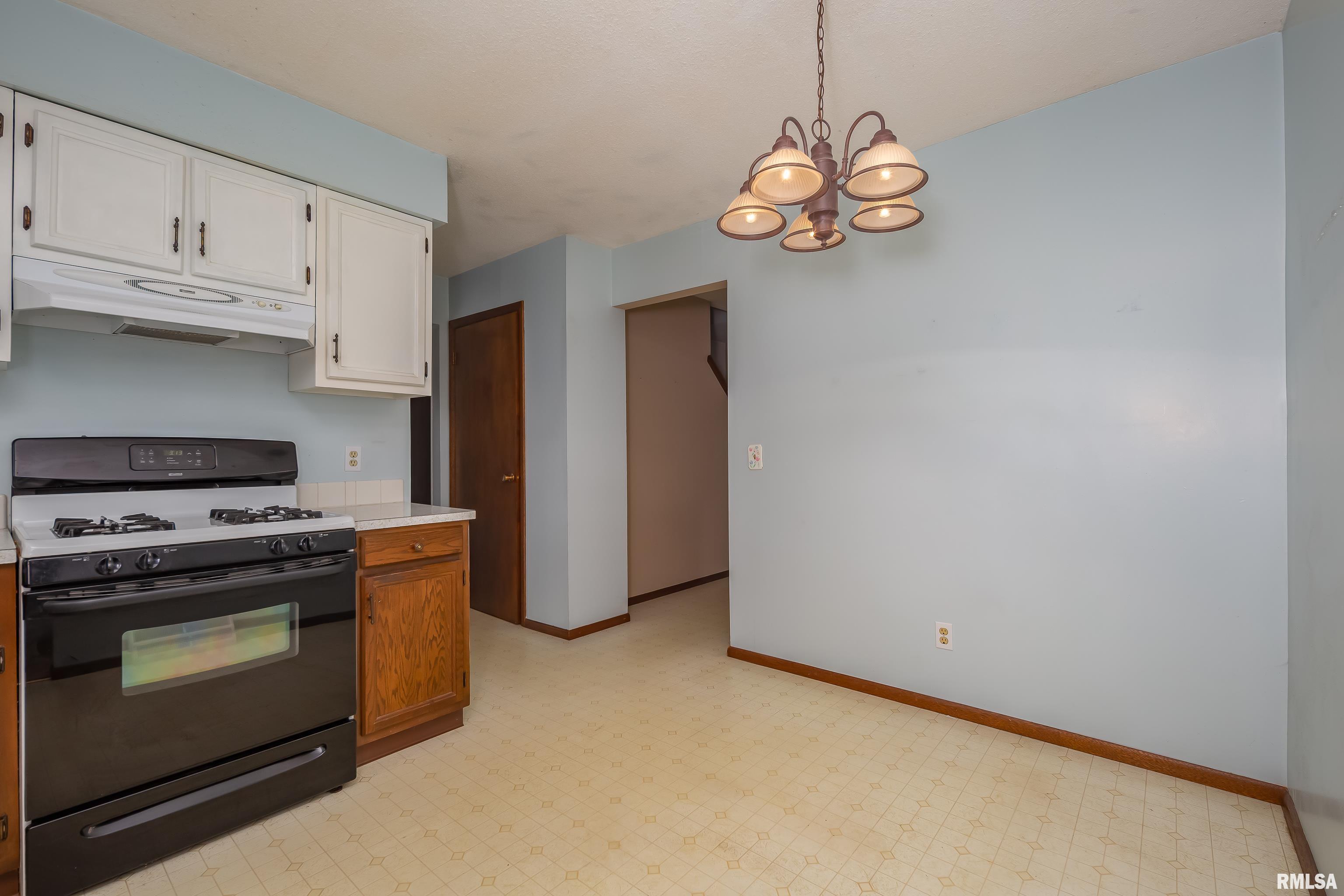 1328 N Stark Street, Davenport, Iowa image 13