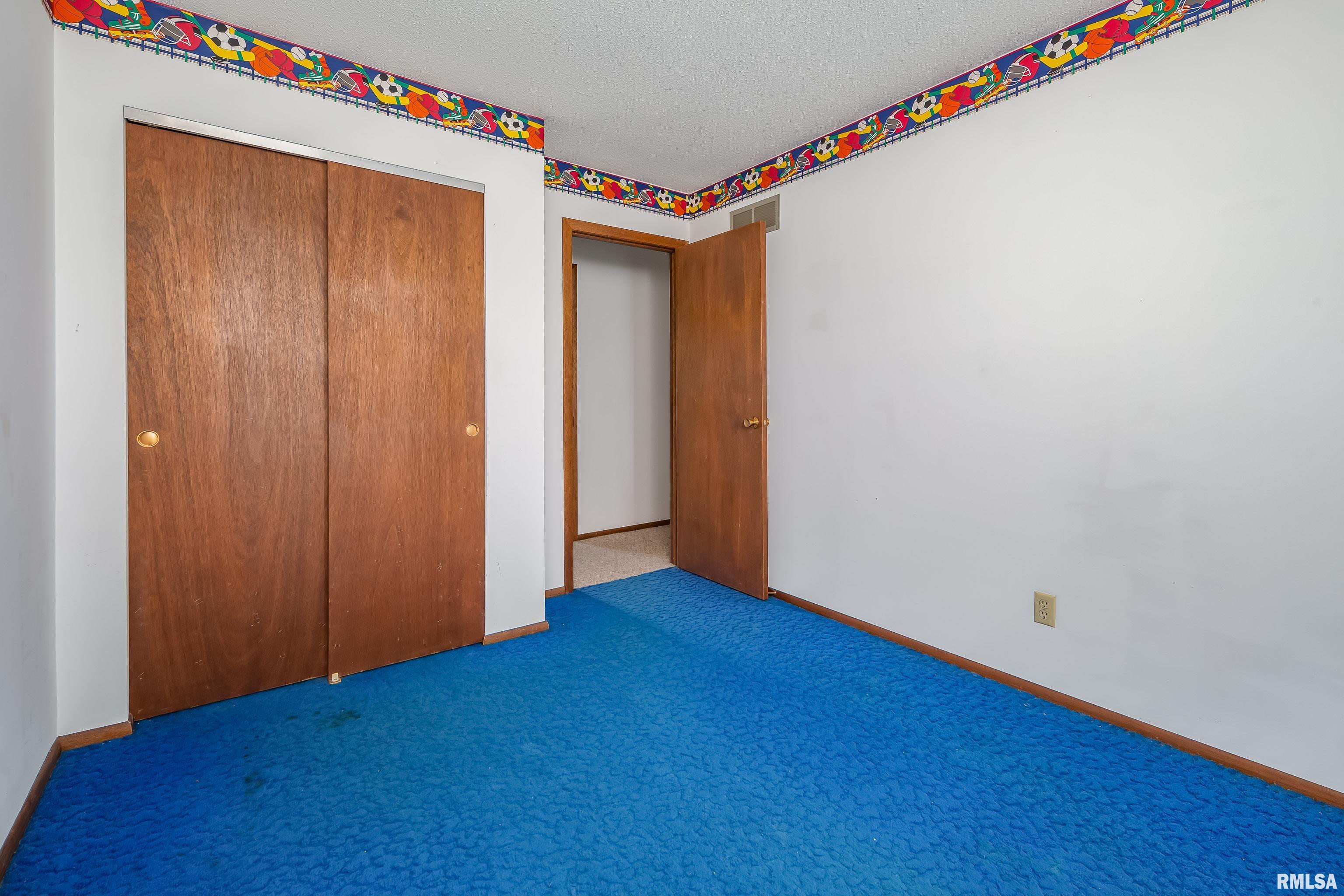 1328 N Stark Street, Davenport, Iowa image 22