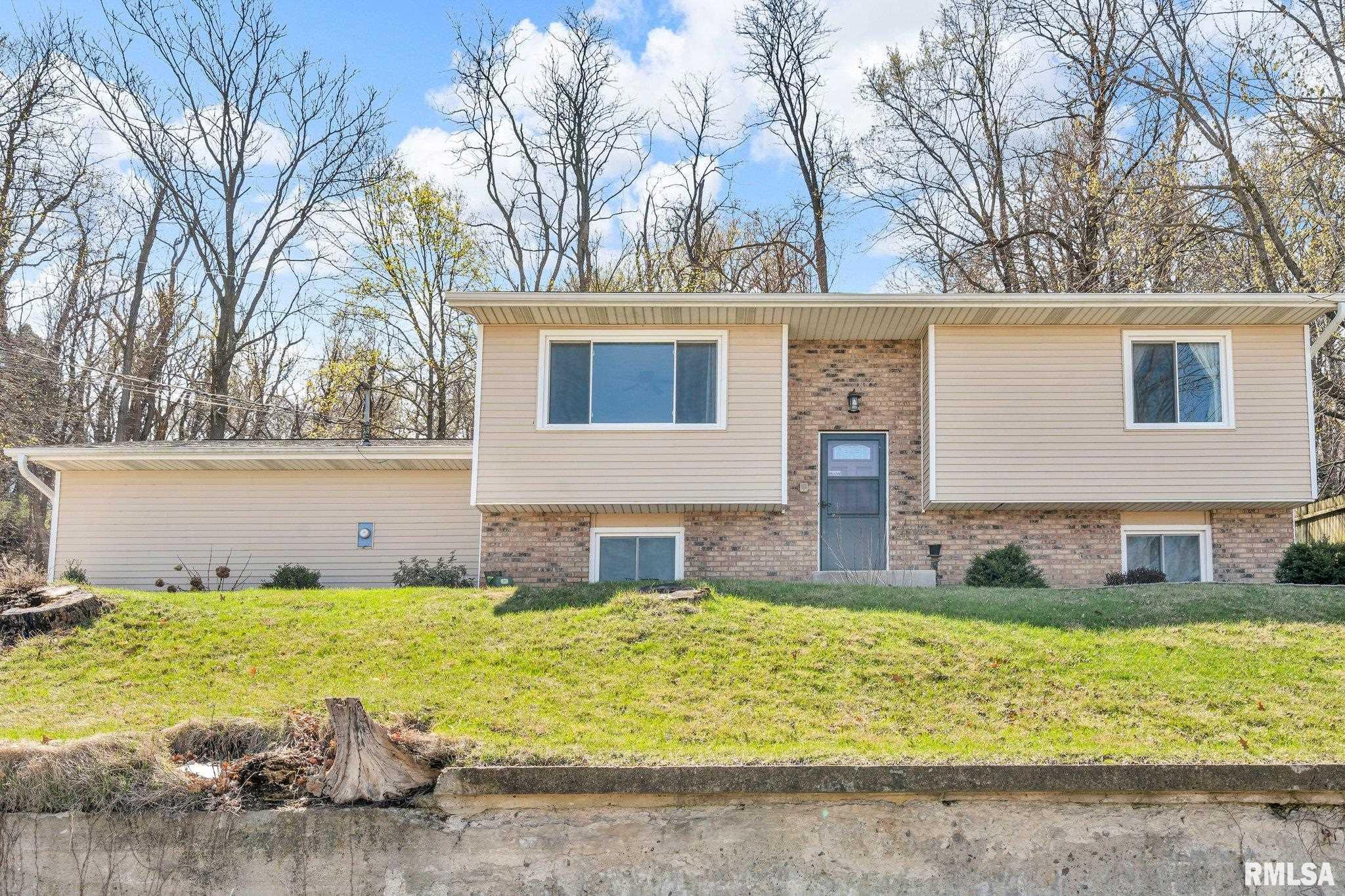 5338 5th Avenue, Moline, Illinois image 1