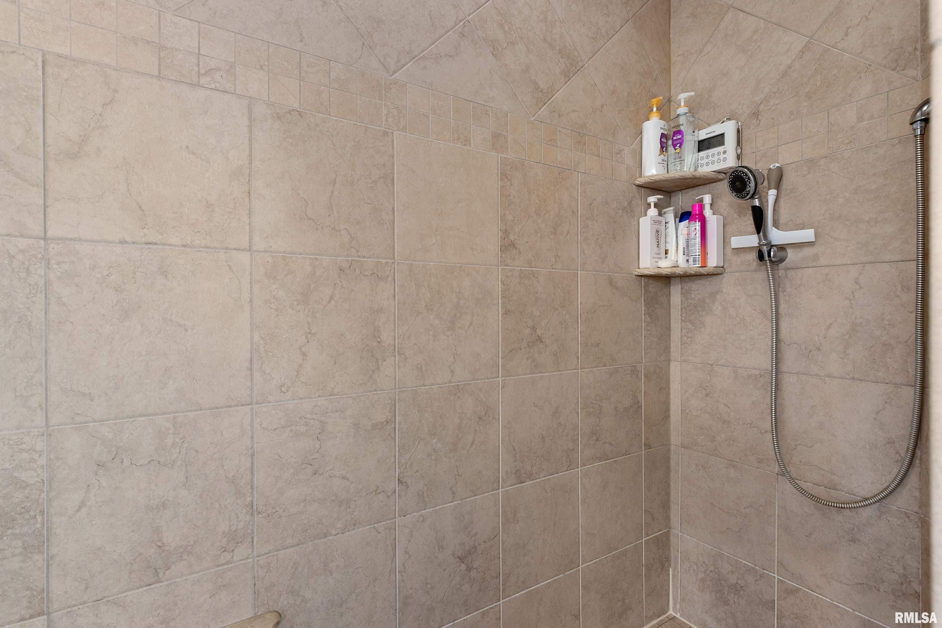 7708 W Thorngate Drive, Mapleton, Illinois image 36