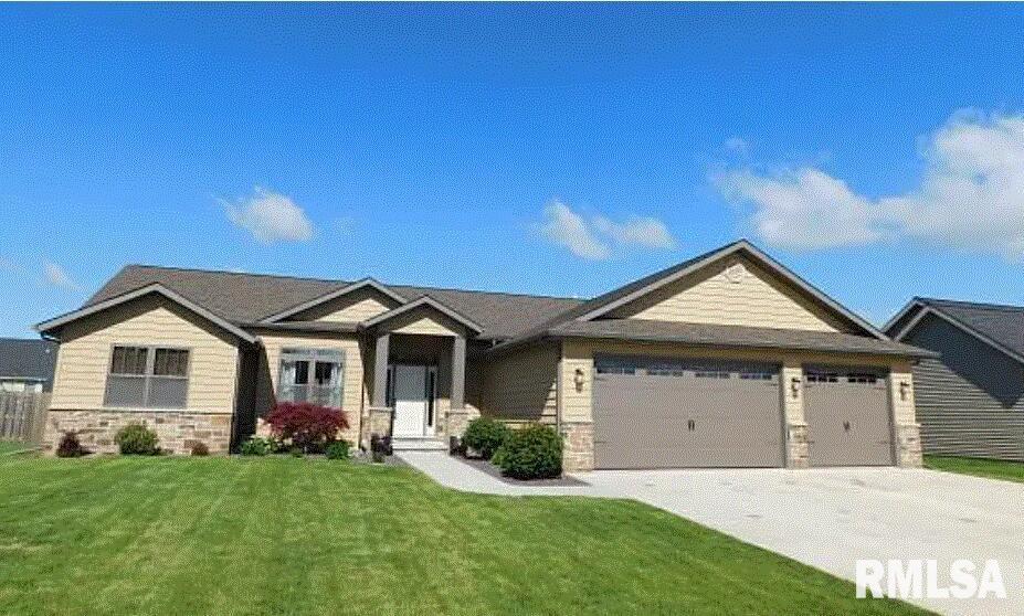 613 Orchard Avenue, Chatham, Illinois image 3