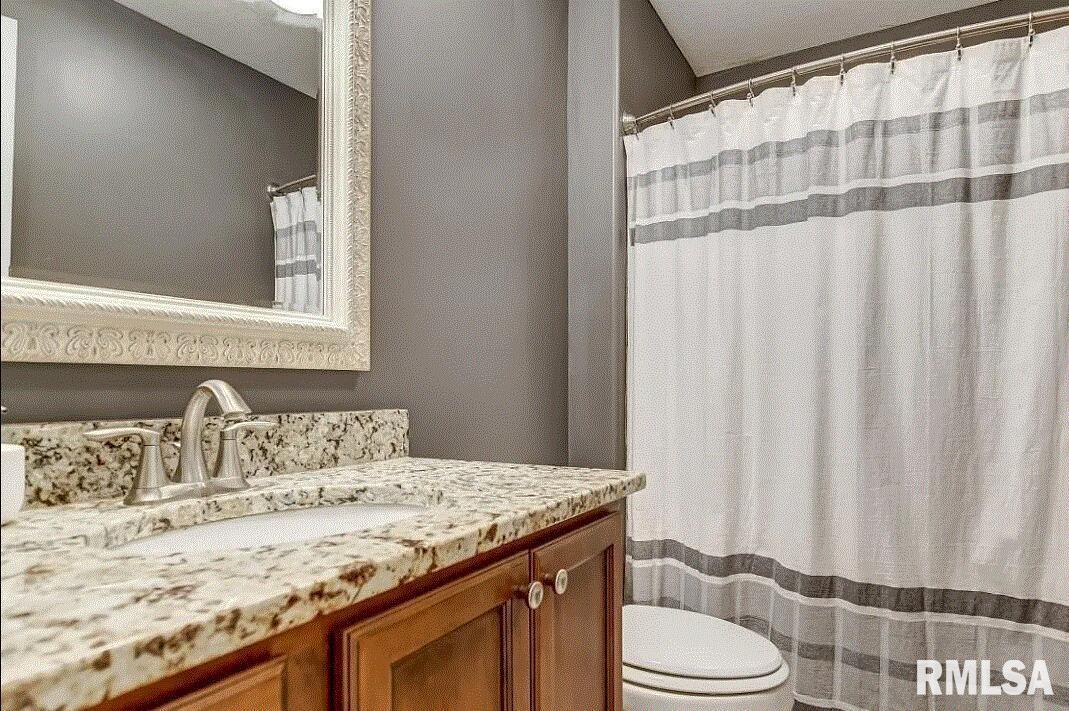 613 Orchard Avenue, Chatham, Illinois image 14