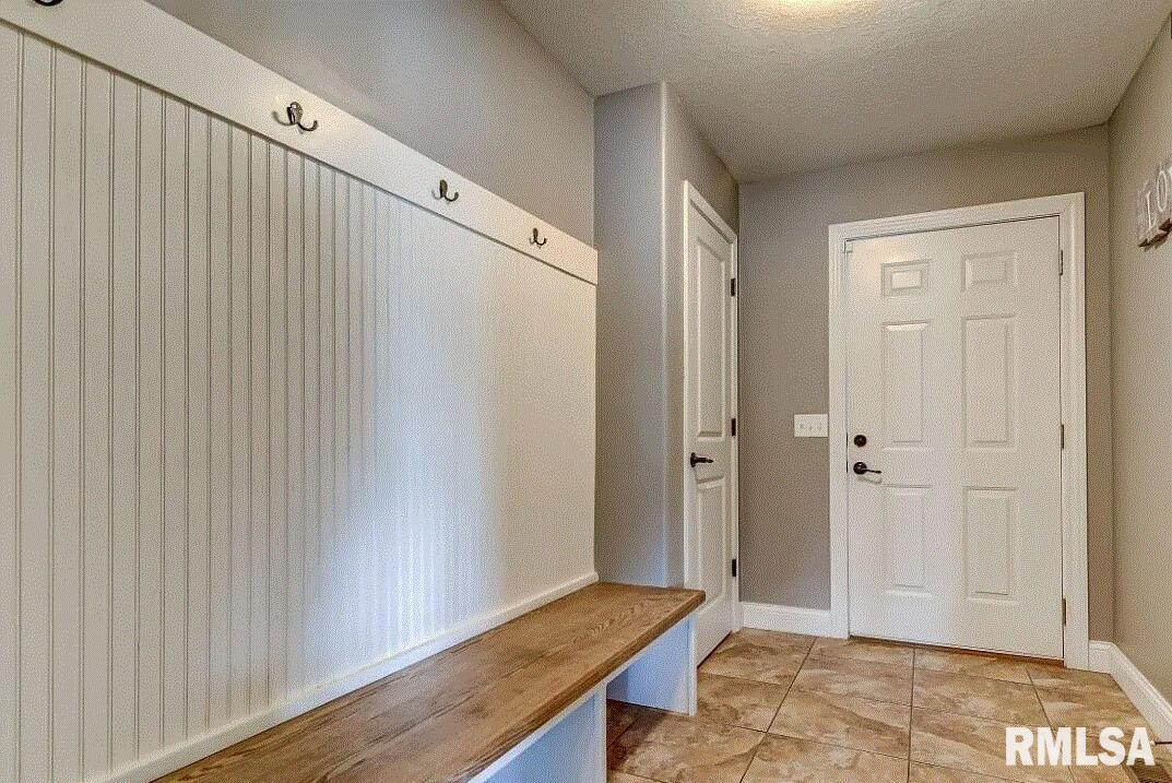 613 Orchard Avenue, Chatham, Illinois image 26