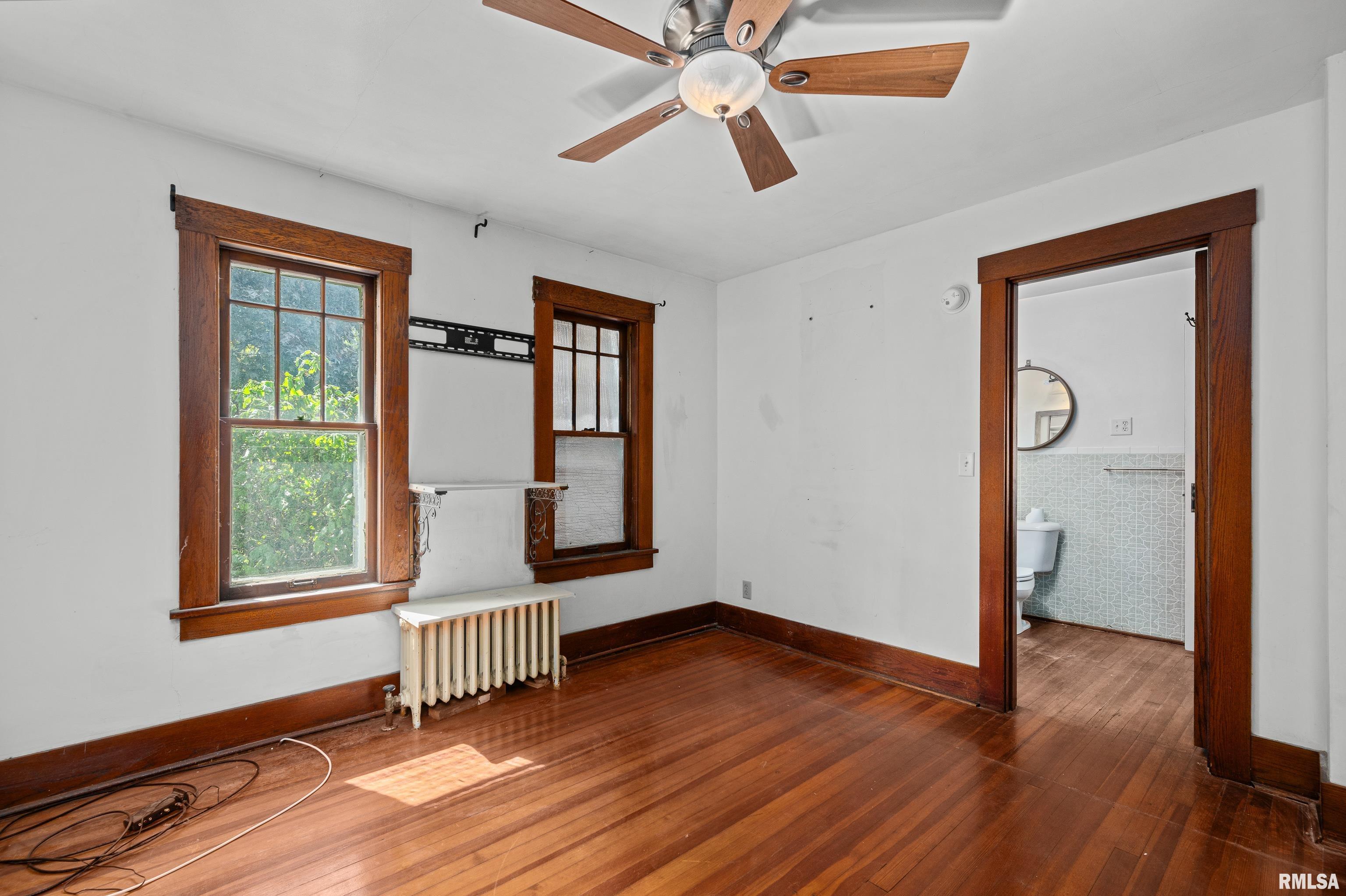 408 E Henry Street, Atkinson, Illinois image 20