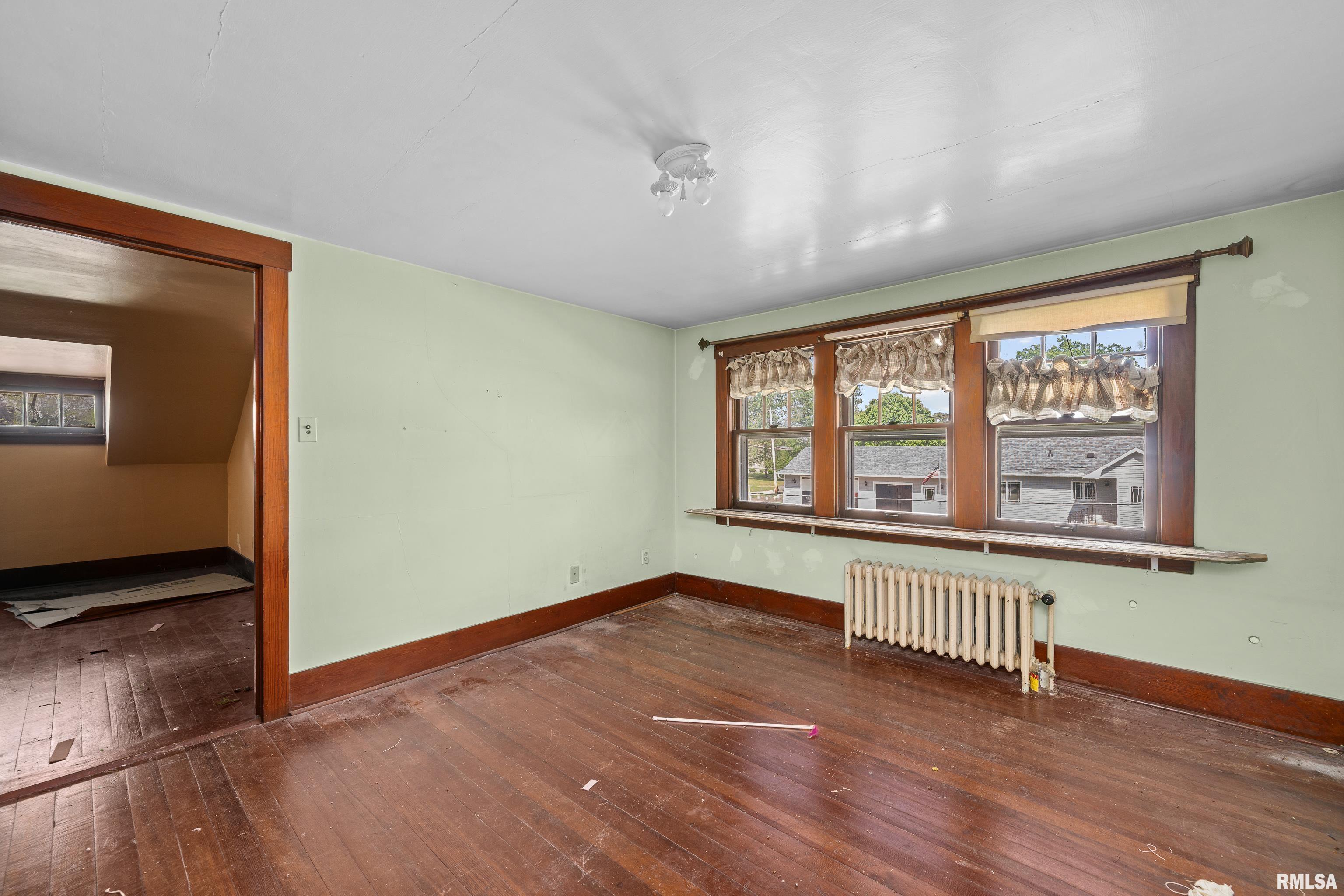 408 E Henry Street, Atkinson, Illinois image 14
