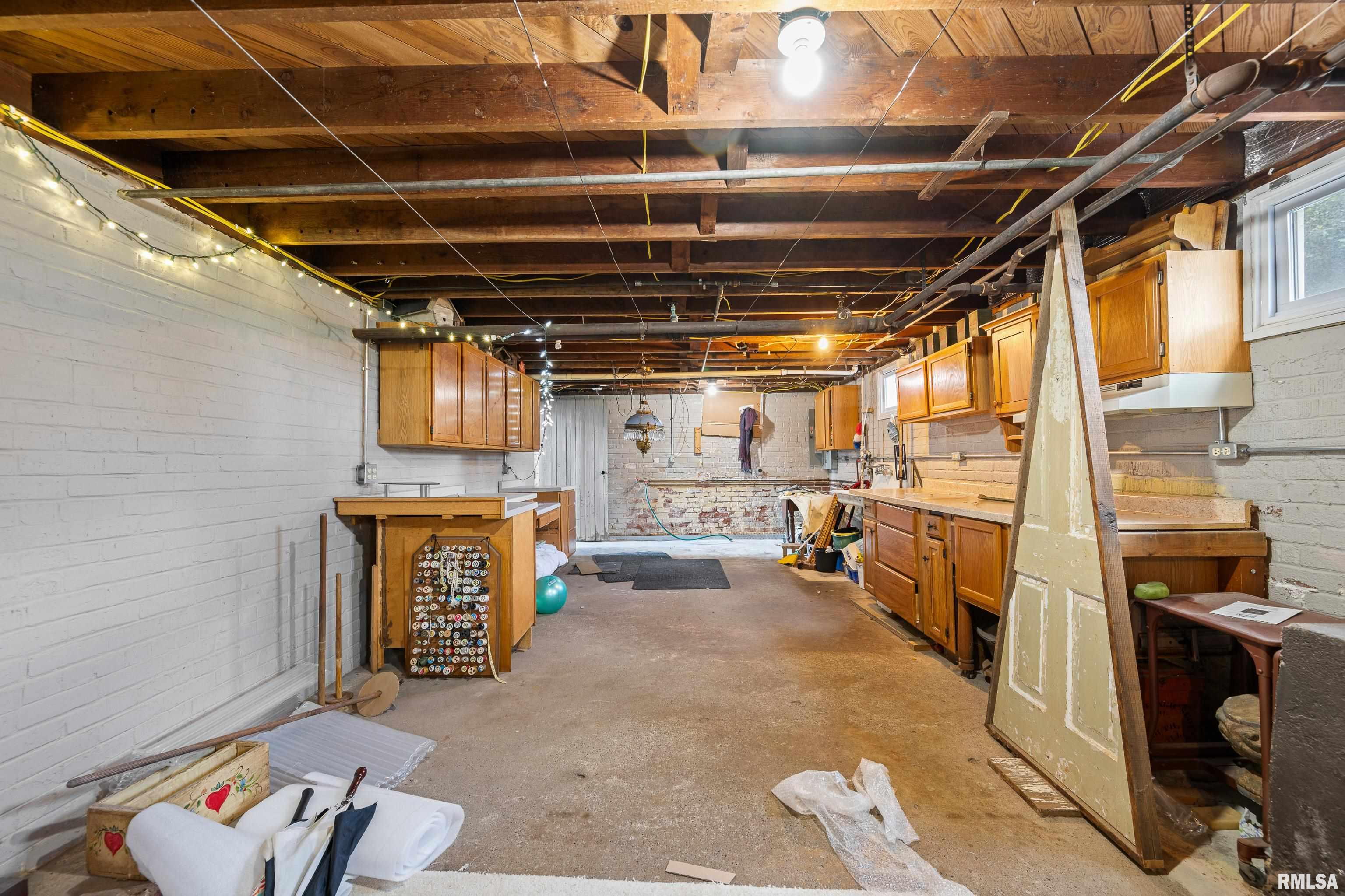 408 E Henry Street, Atkinson, Illinois image 28