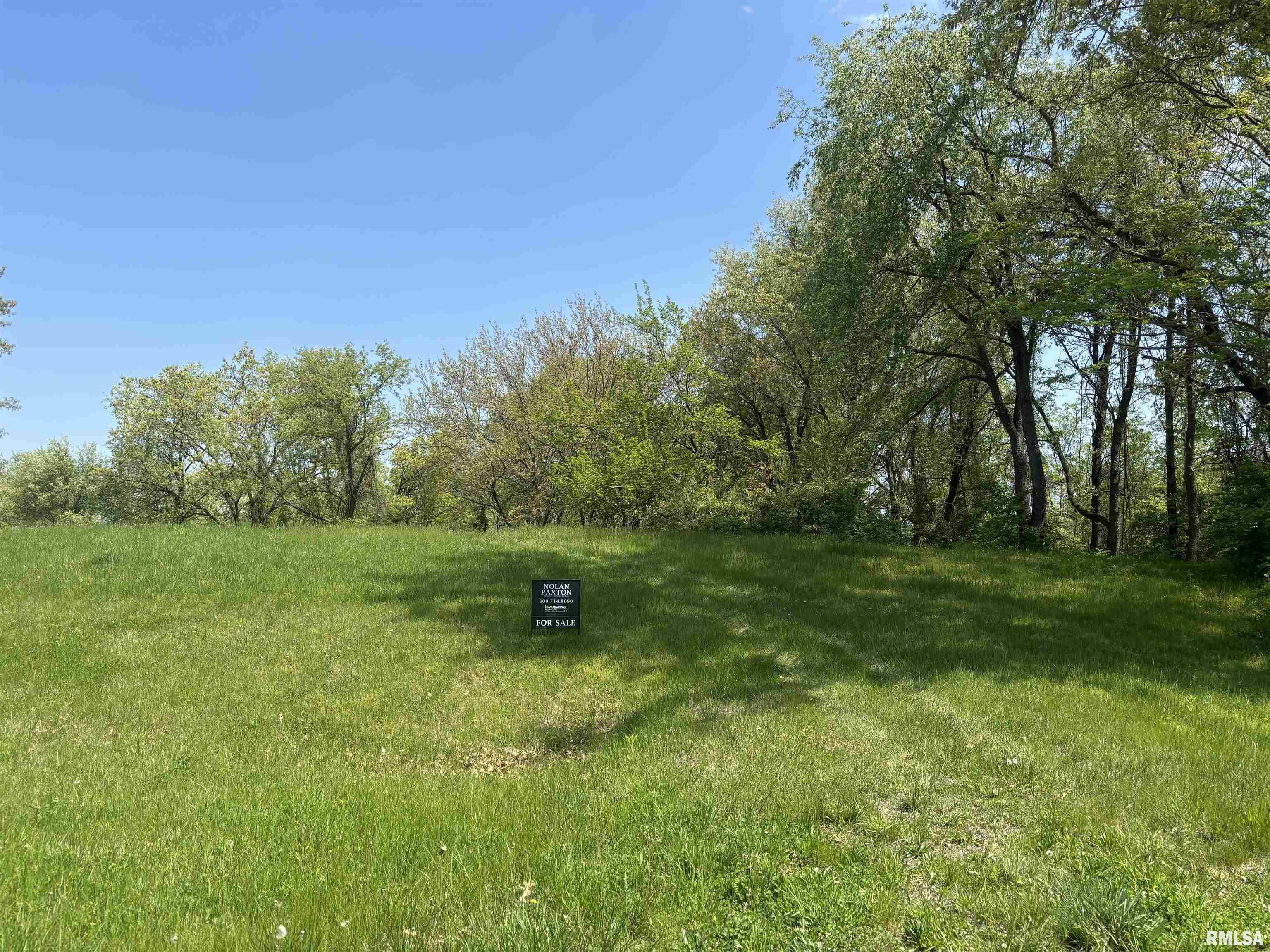 601 W 6th Street, Coal Valley, Illinois image 2