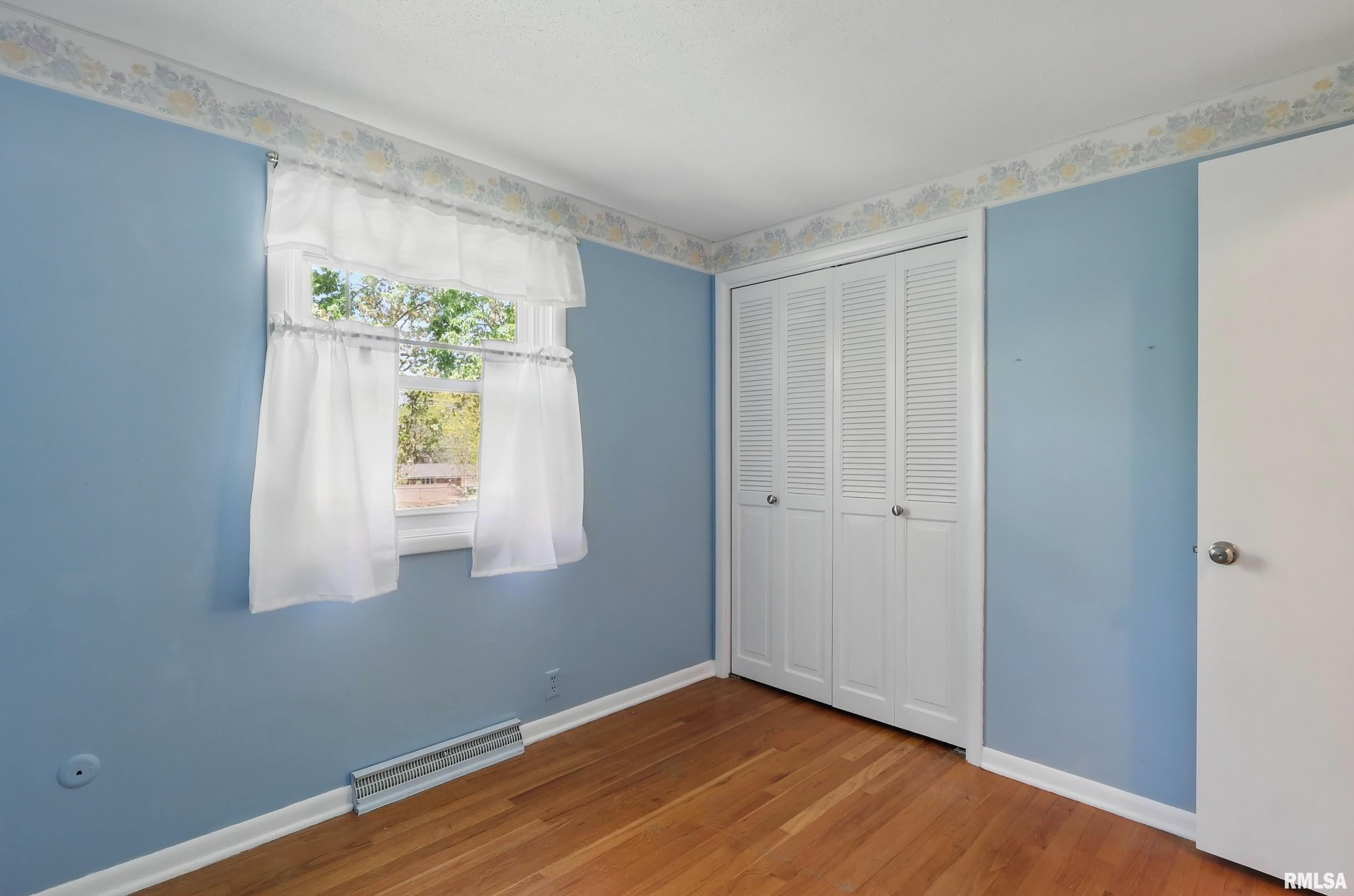 2330 Avalon Drive, Bettendorf, Iowa image 24
