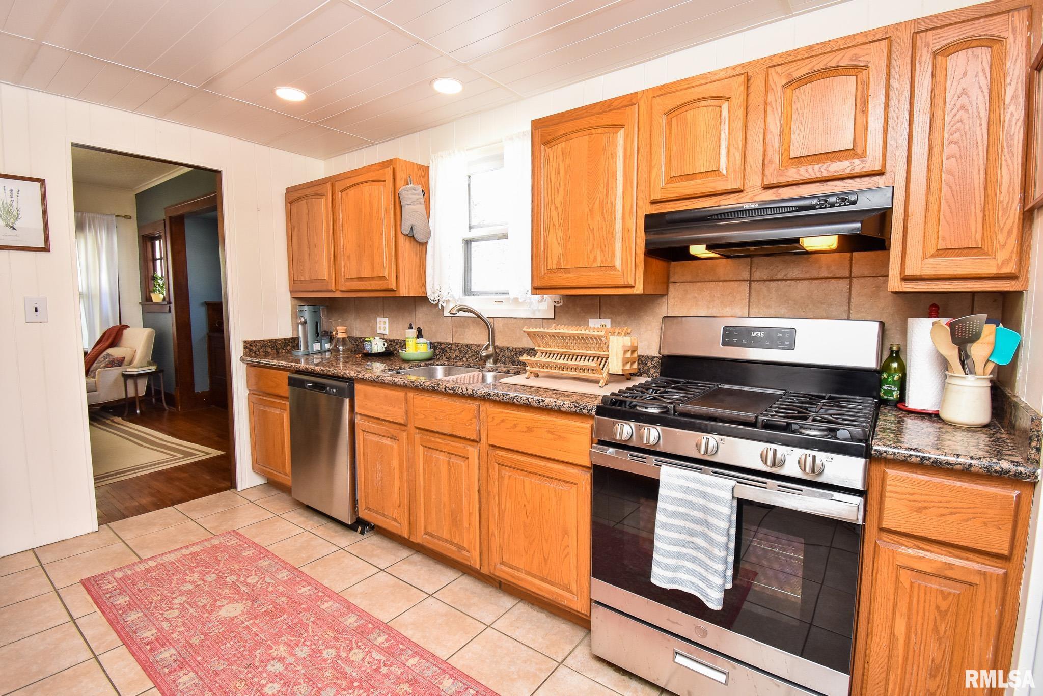 316 N Cooper Street, Peoria, Illinois image 13