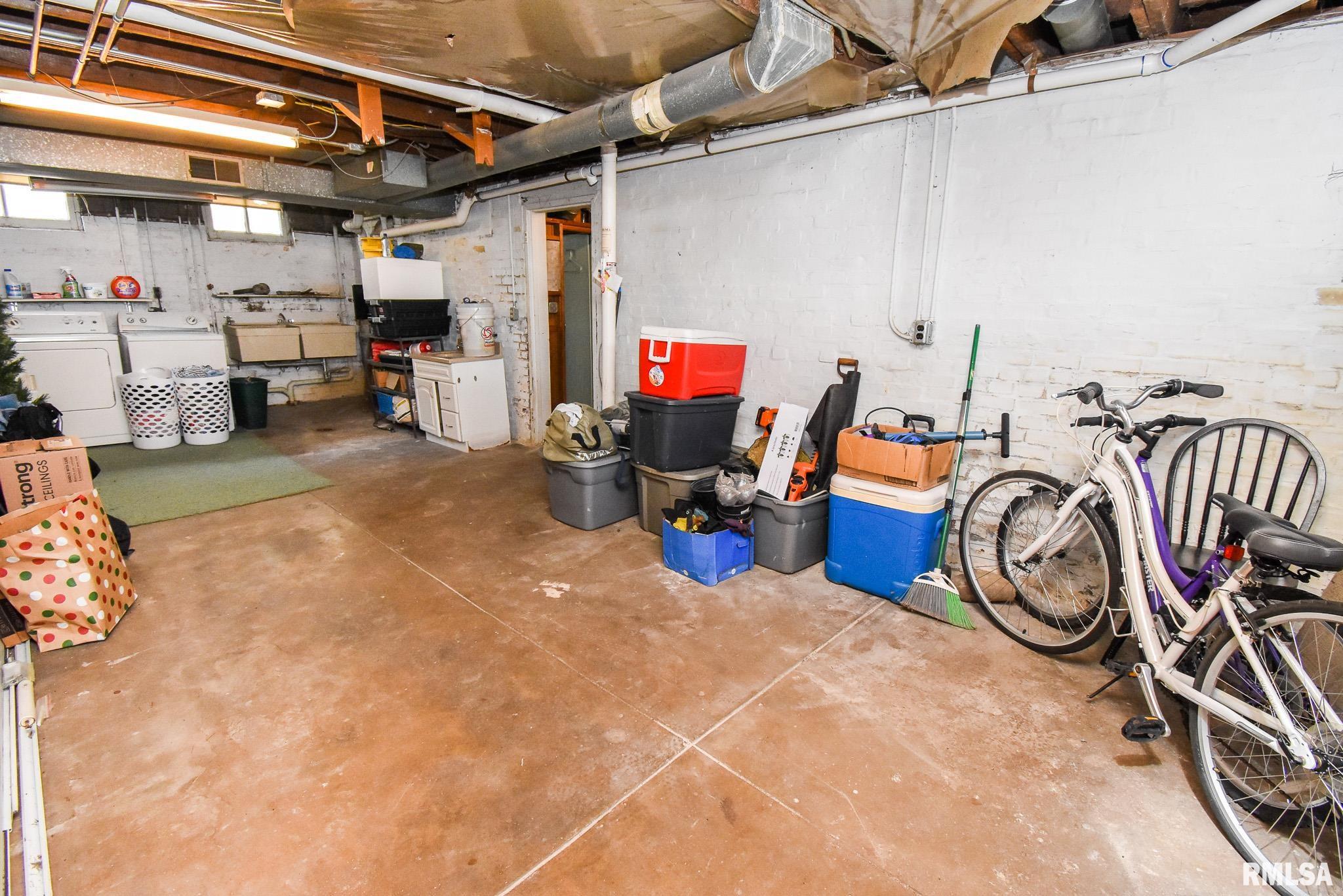 316 N Cooper Street, Peoria, Illinois image 37