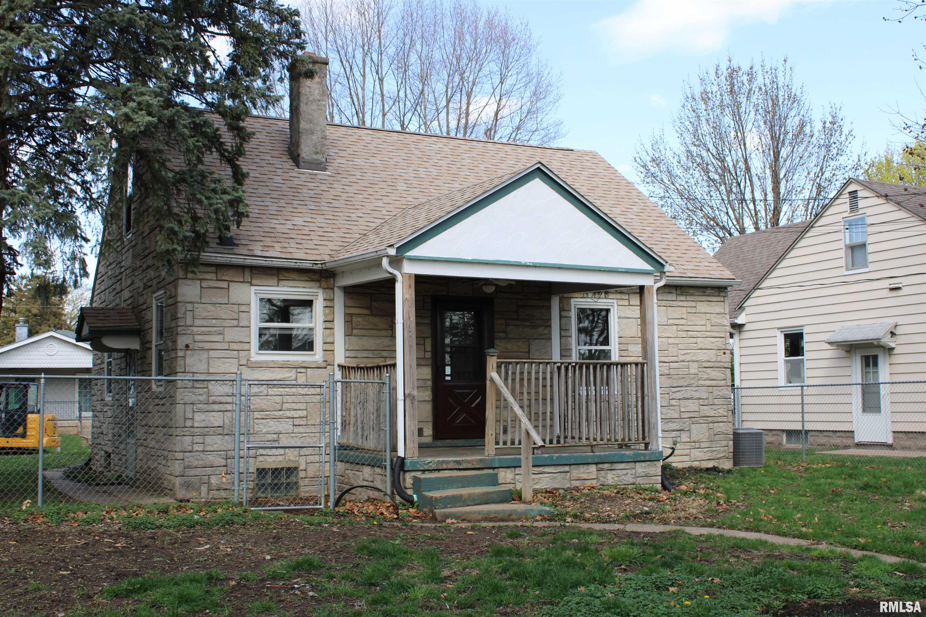 2221 N Howell Street, Davenport, Iowa image 26