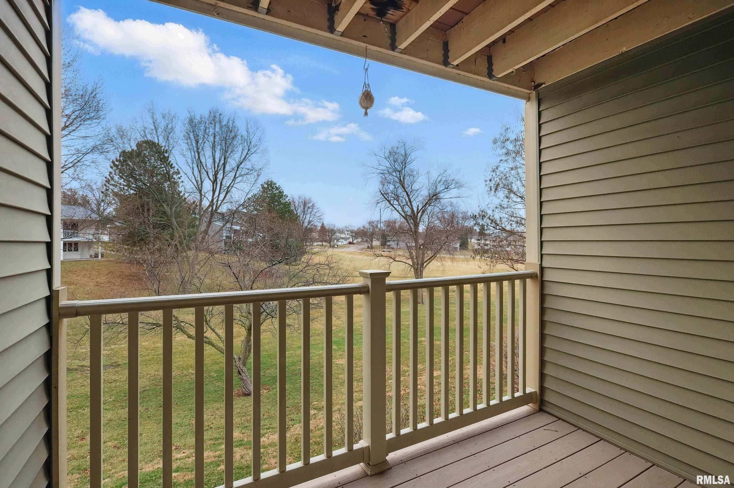 3085 Parkwild Drive, Bettendorf, Iowa image 14