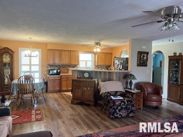 1607 Marion Street, Carterville, Illinois image 10