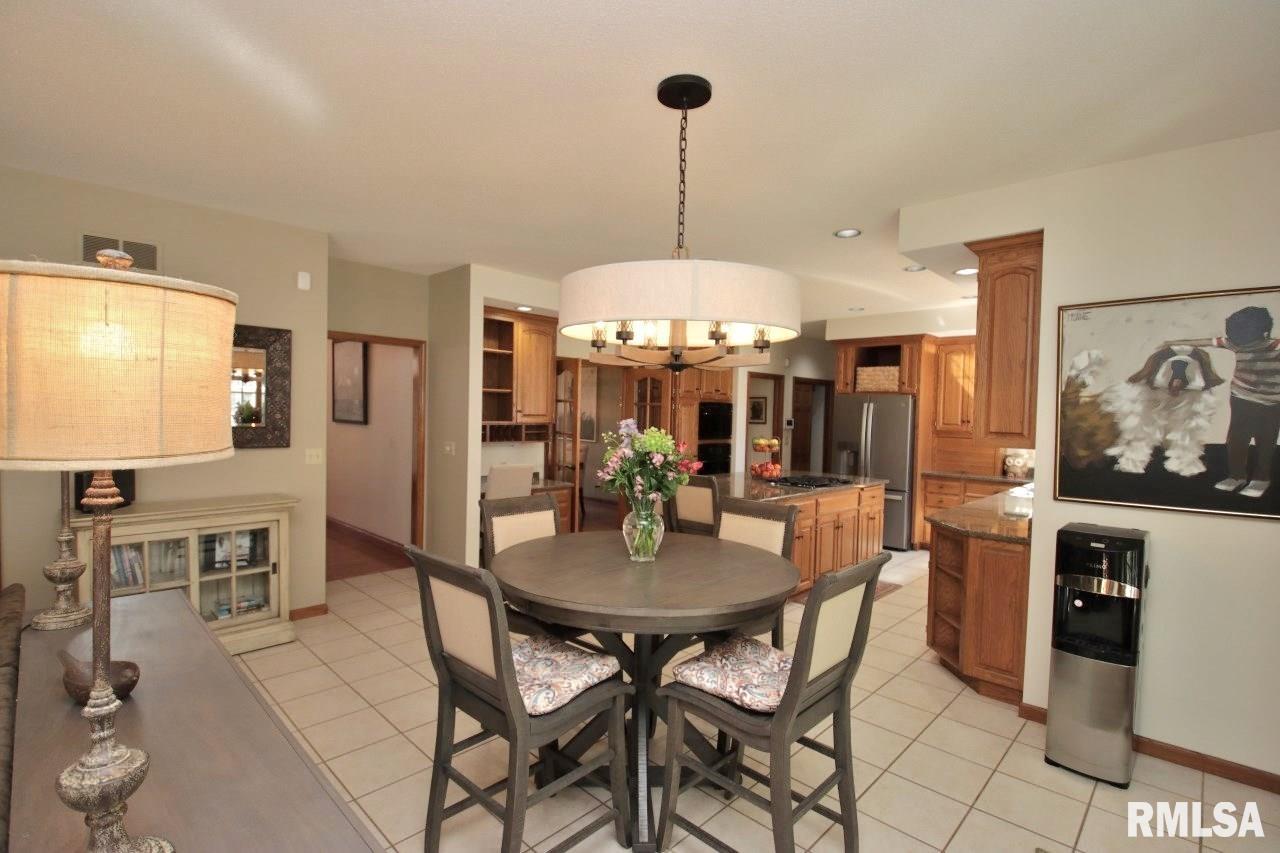 10706 N Grand Oak Court, Peoria, Illinois image 33