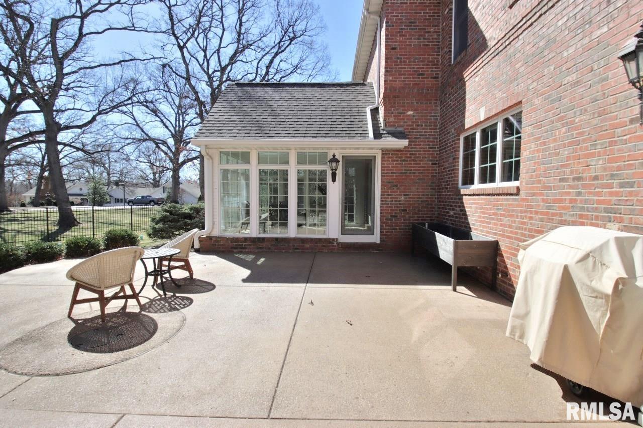 10706 N Grand Oak Court, Peoria, Illinois image 15
