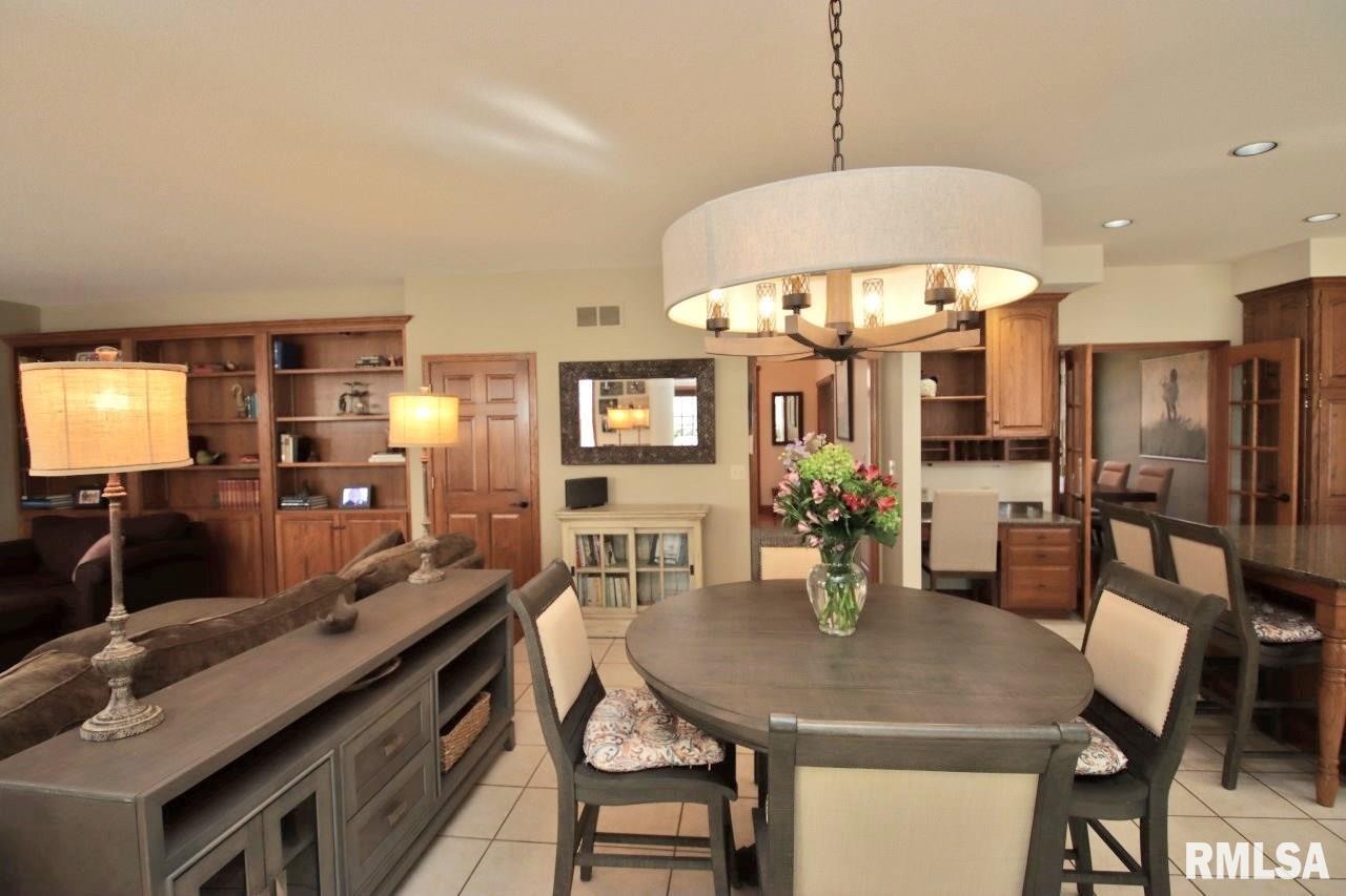 10706 N Grand Oak Court, Peoria, Illinois image 31