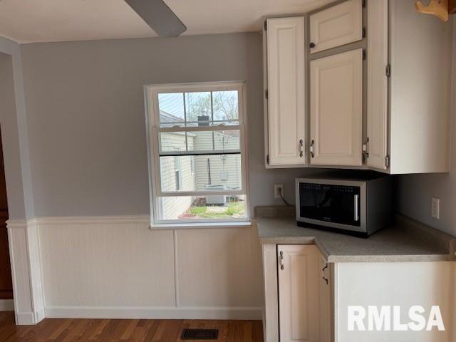 2517 S College Street, Springfield, Illinois image 14