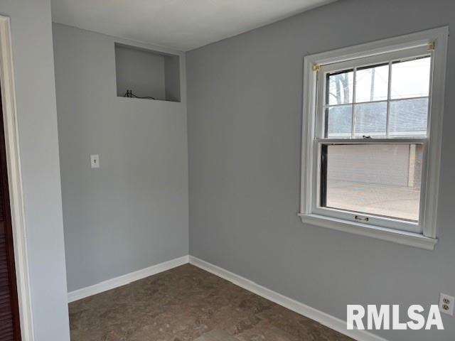 2517 S College Street, Springfield, Illinois image 25