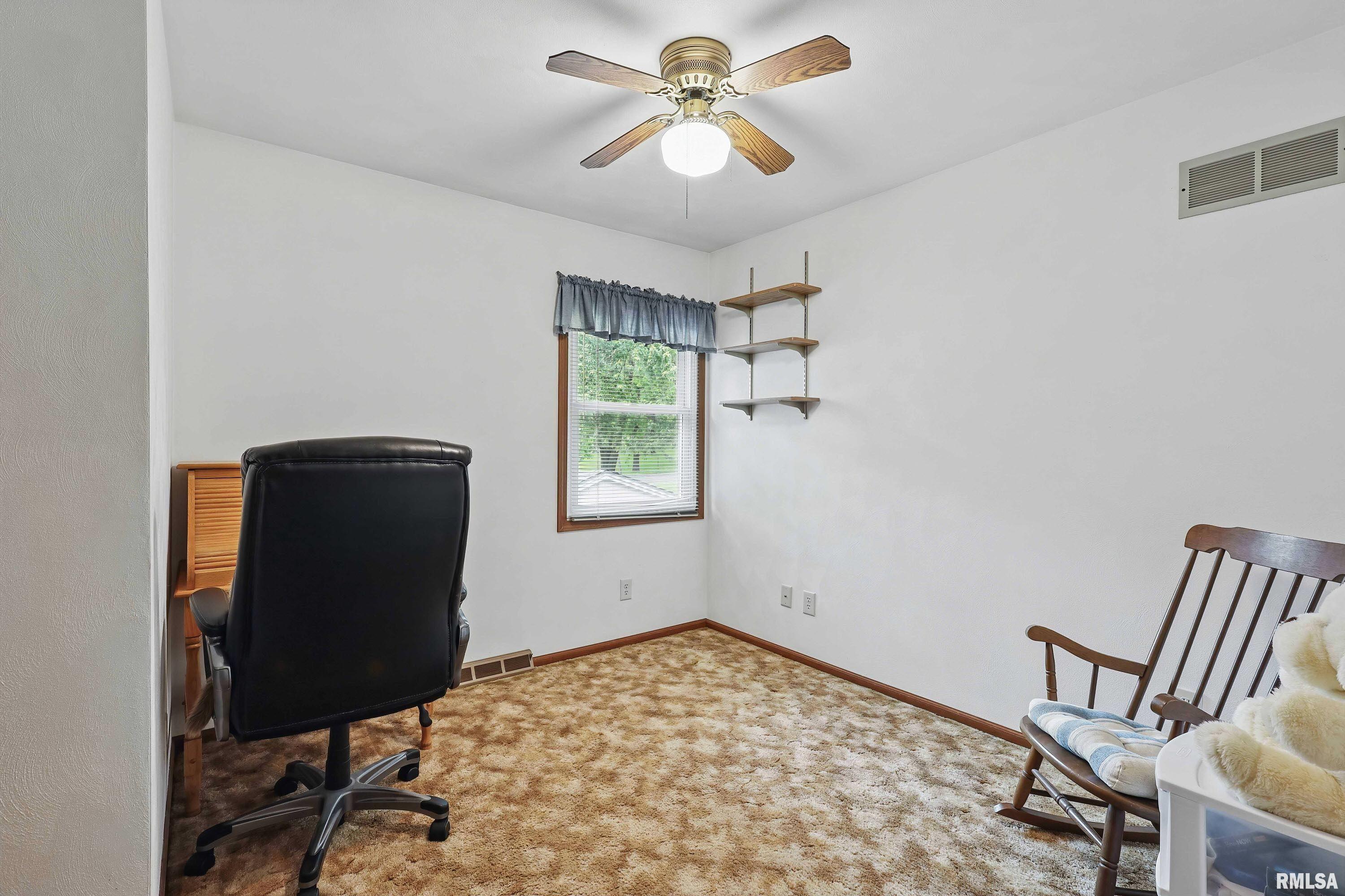 2411 Mound Street, Davenport, Iowa image 19