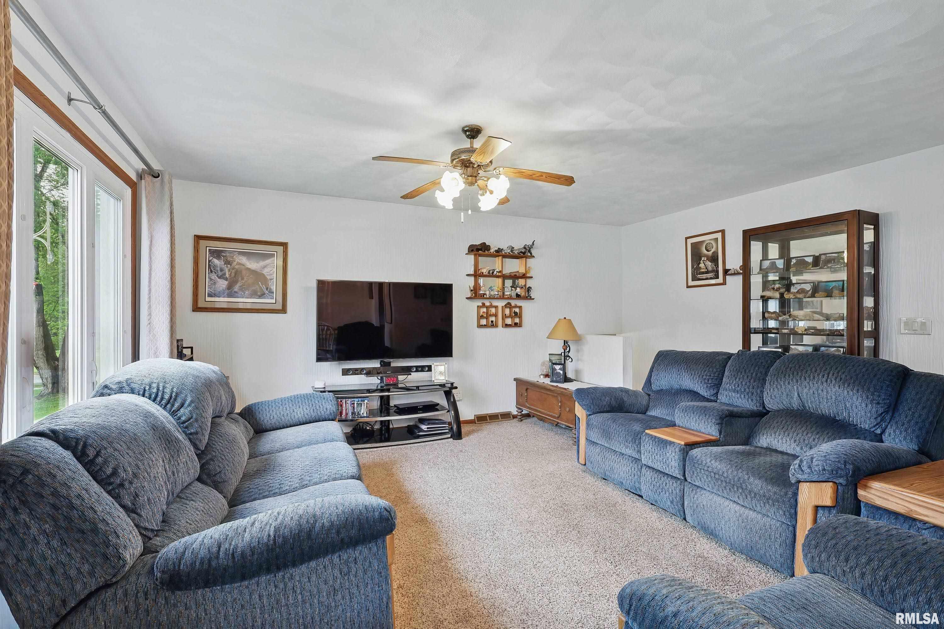2411 Mound Street, Davenport, Iowa image 7