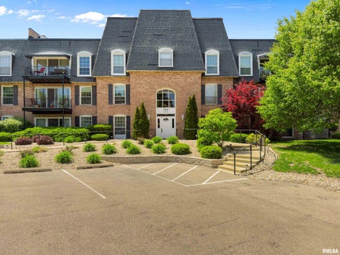 Condo For Sale - 4900 Knoxville Avenue #116A<br/> Peoria, IL 61614