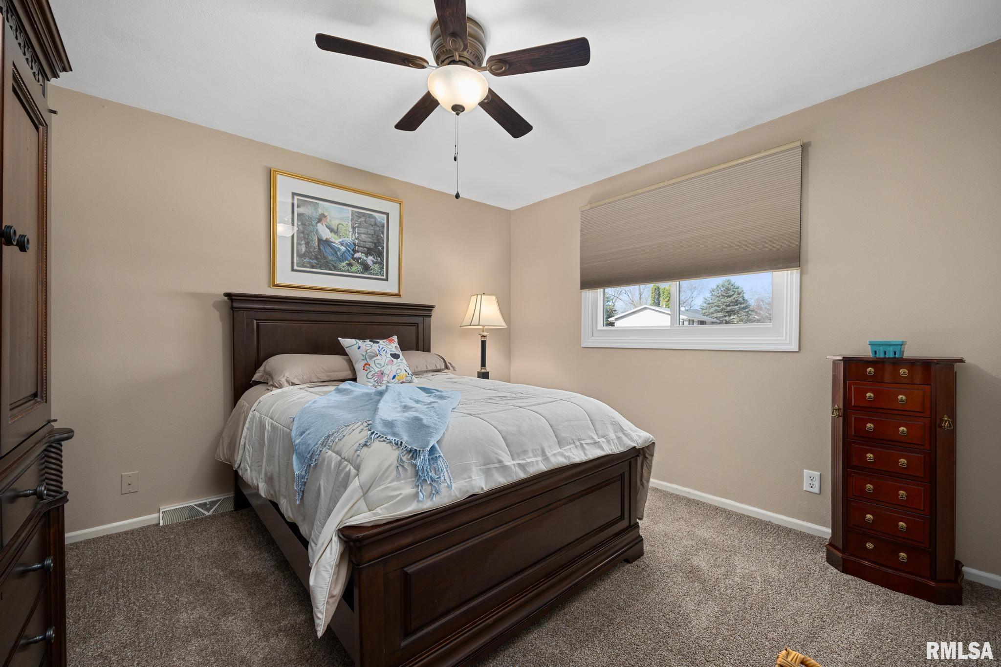 2400 W Cabana Court, Peoria, Illinois image 17