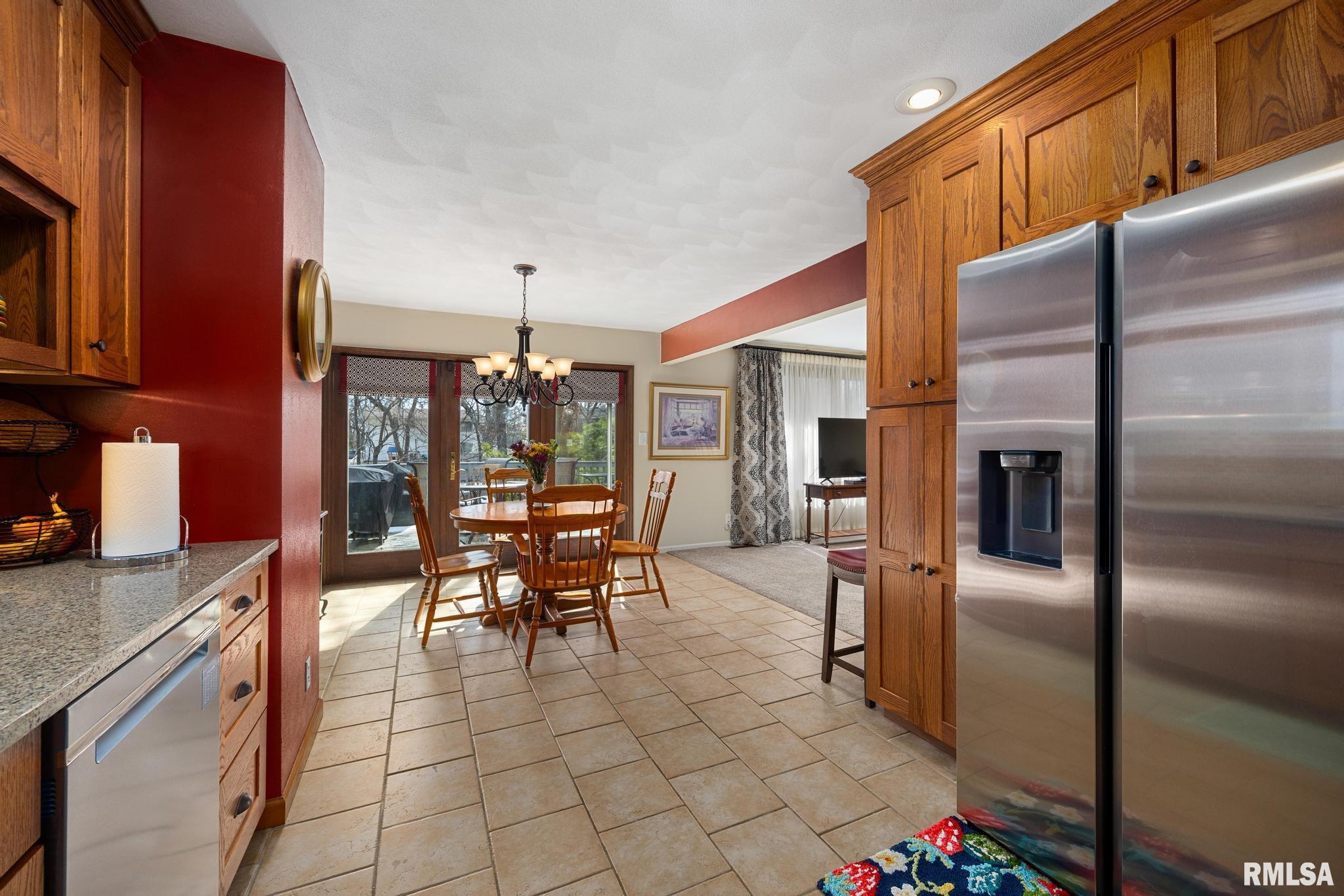 2400 W Cabana Court, Peoria, Illinois image 10