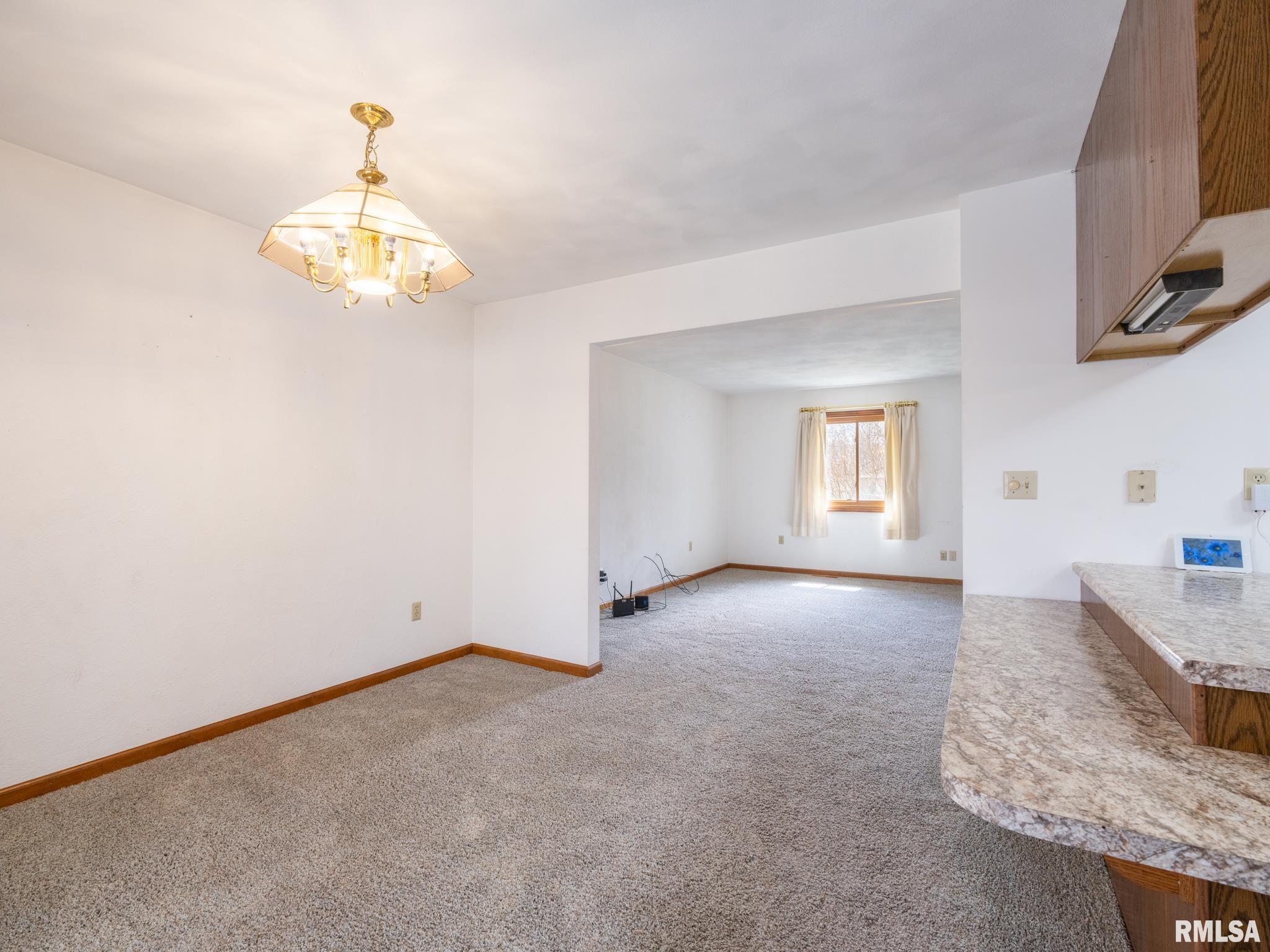 109 Julian Avenue, East Peoria, Illinois image 26