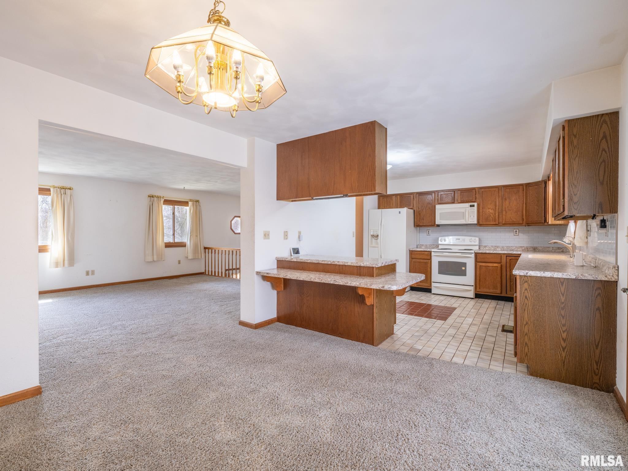 109 Julian Avenue, East Peoria, Illinois image 11