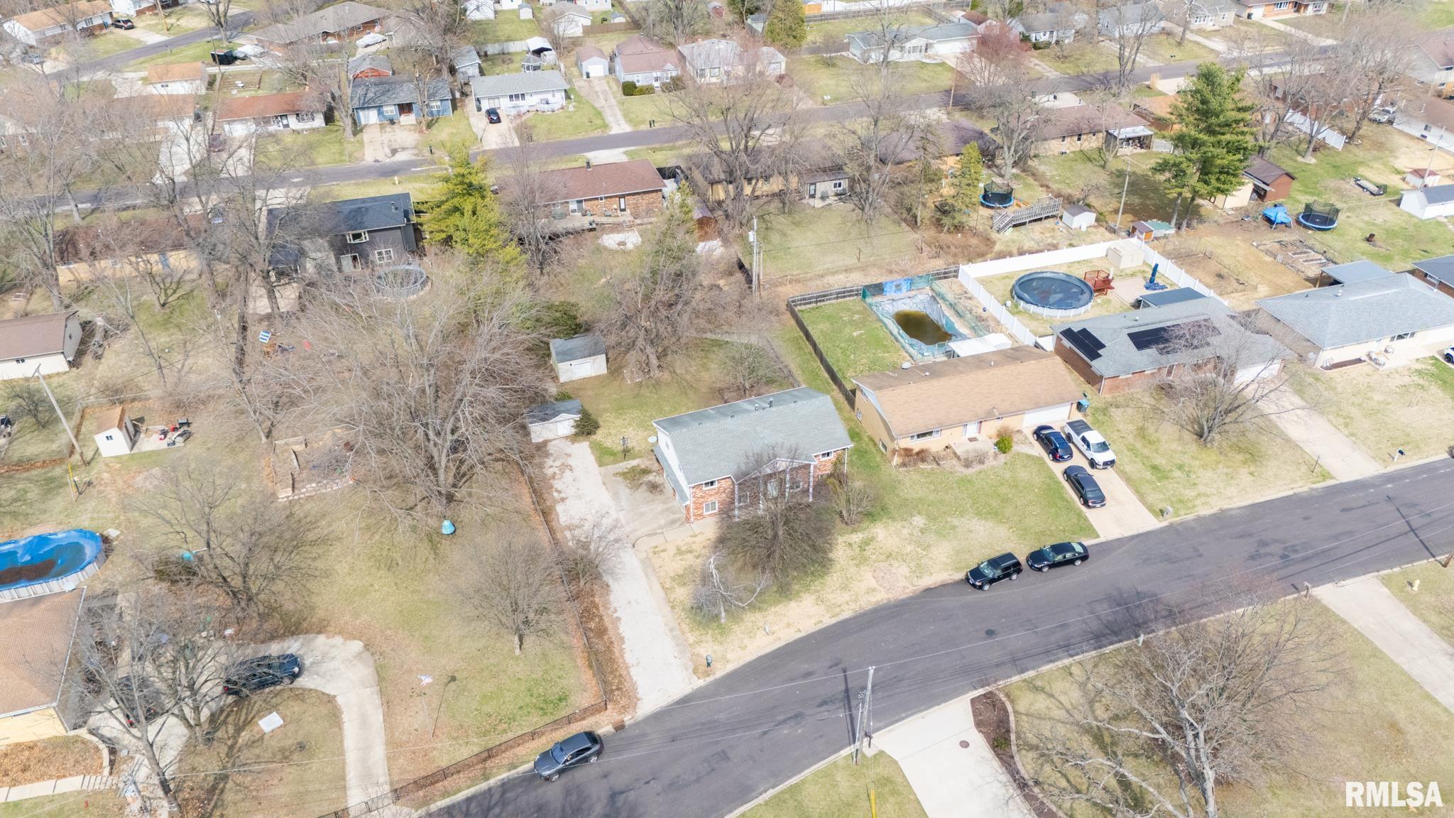 109 Julian Avenue, East Peoria, Illinois image 49
