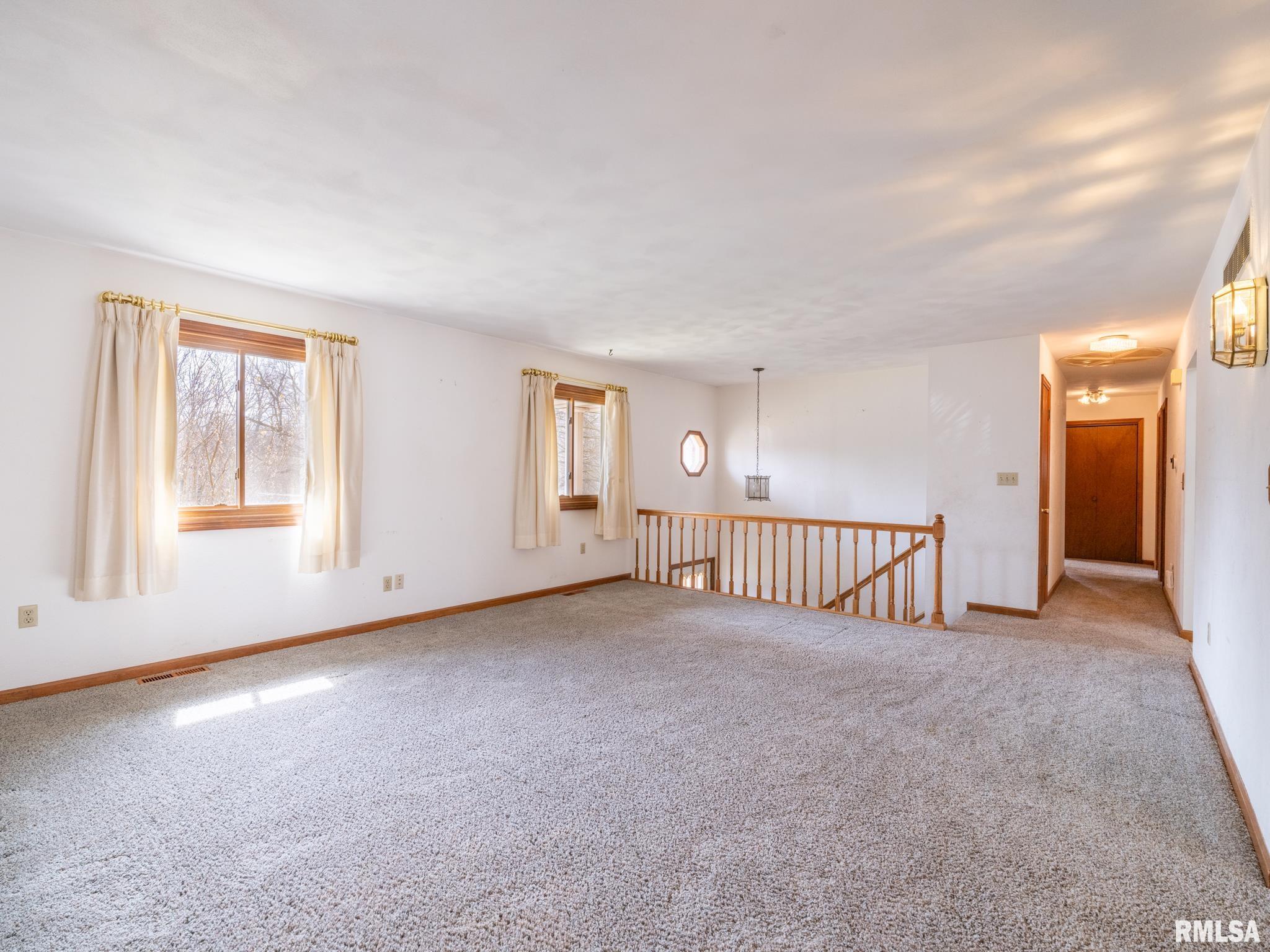 109 Julian Avenue, East Peoria, Illinois image 13