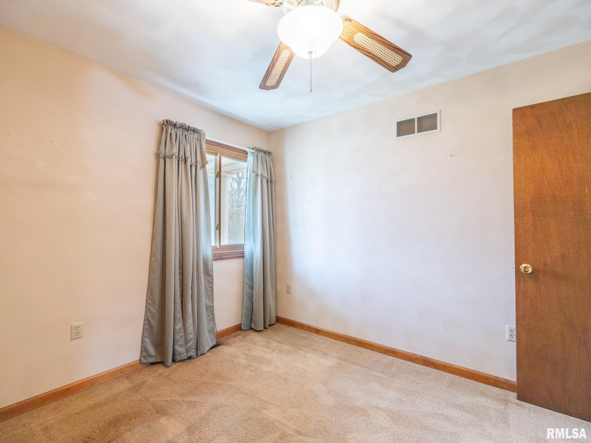 109 Julian Avenue, East Peoria, Illinois image 35