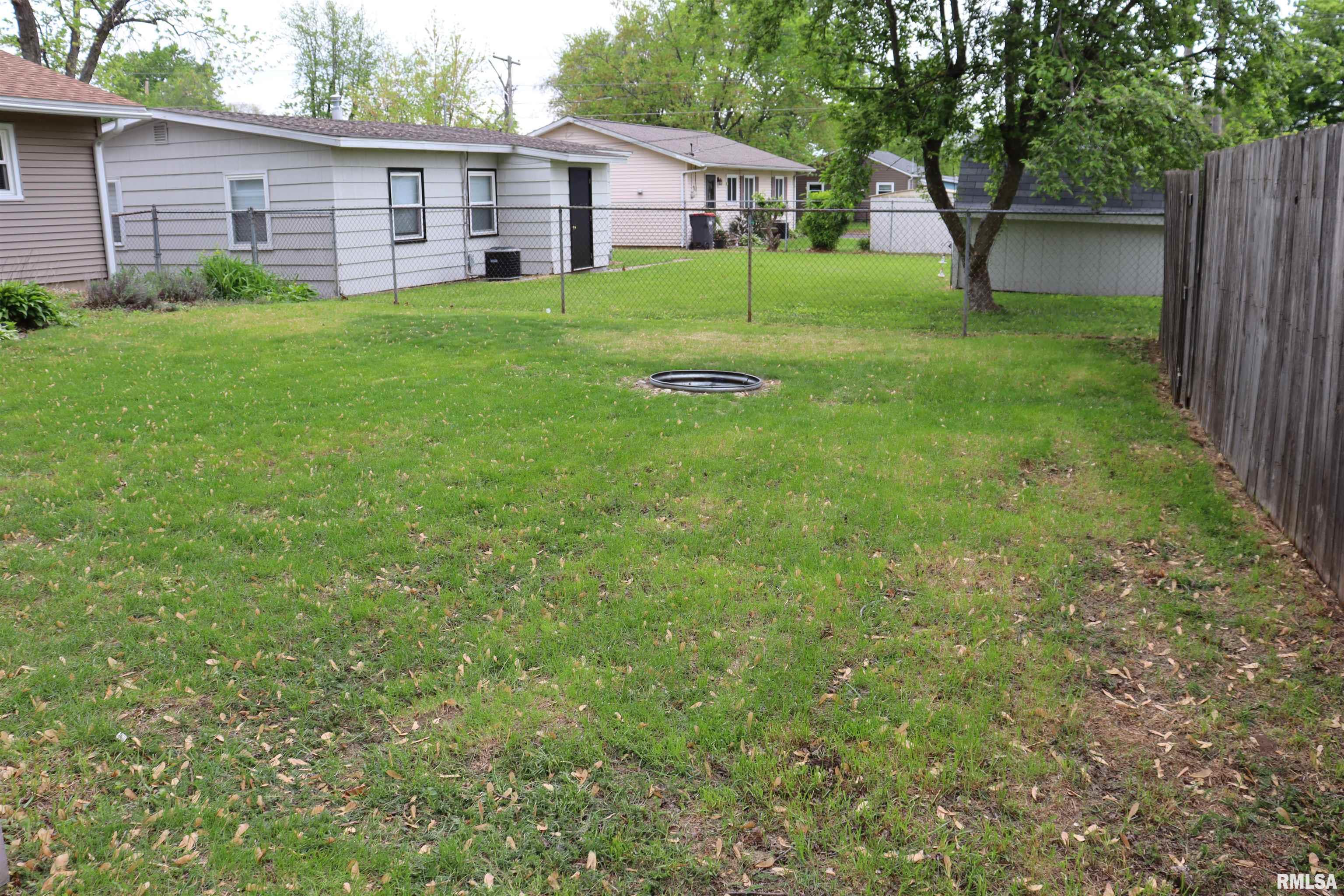 1605 Bellaire Street, Pekin, Illinois image 31