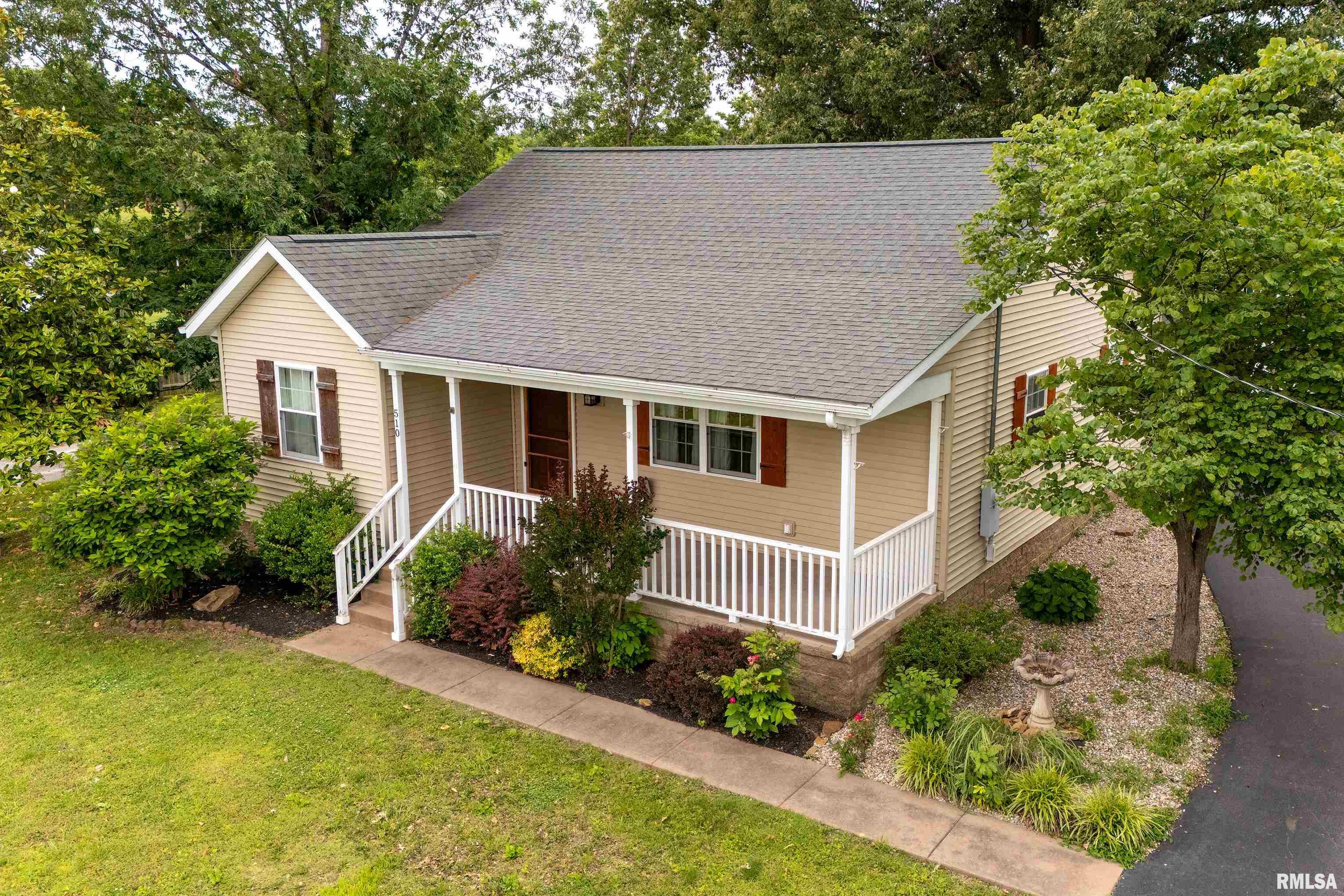 510 Zola Road, Harrisburg, Illinois image 3