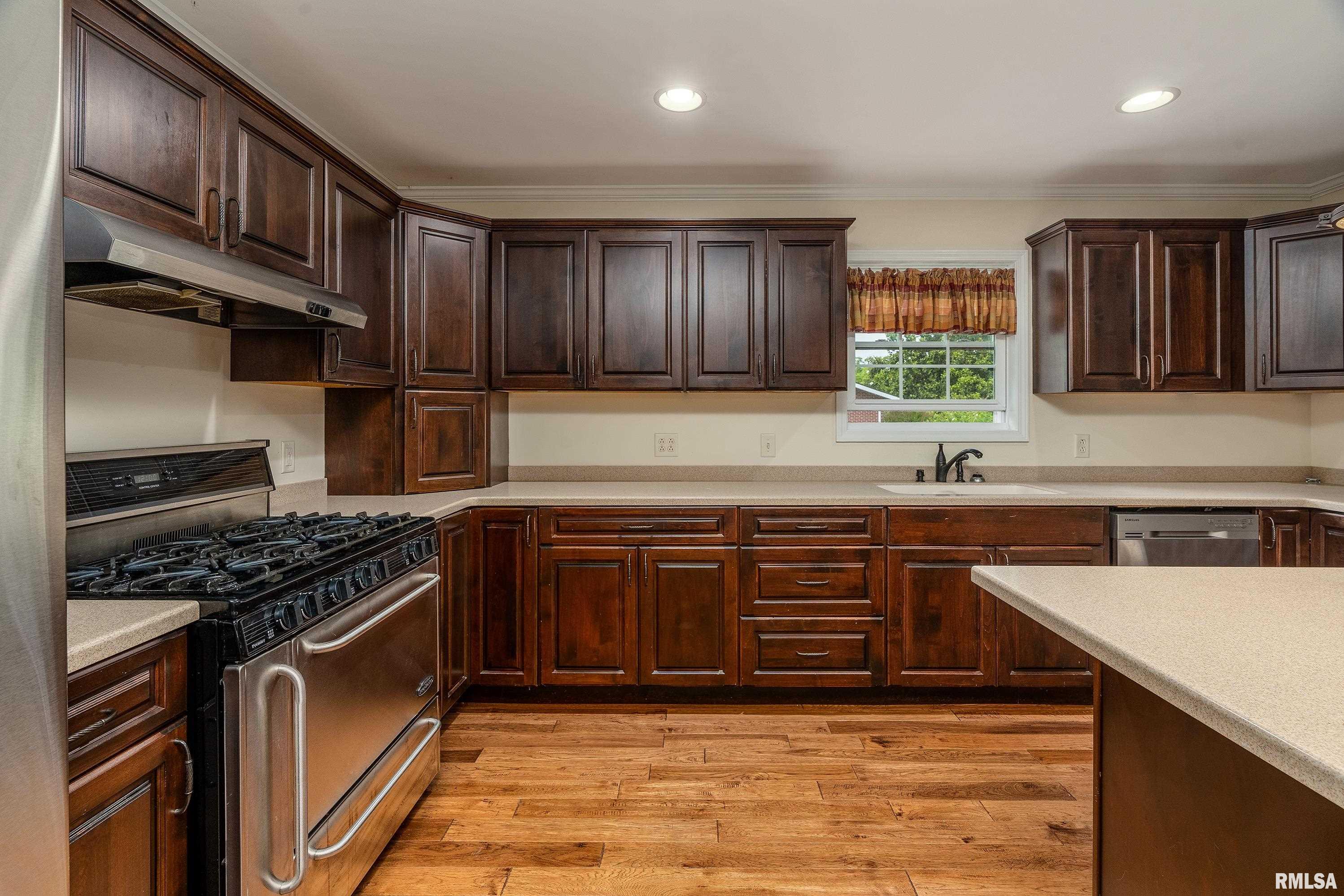 510 Zola Road, Harrisburg, Illinois image 9