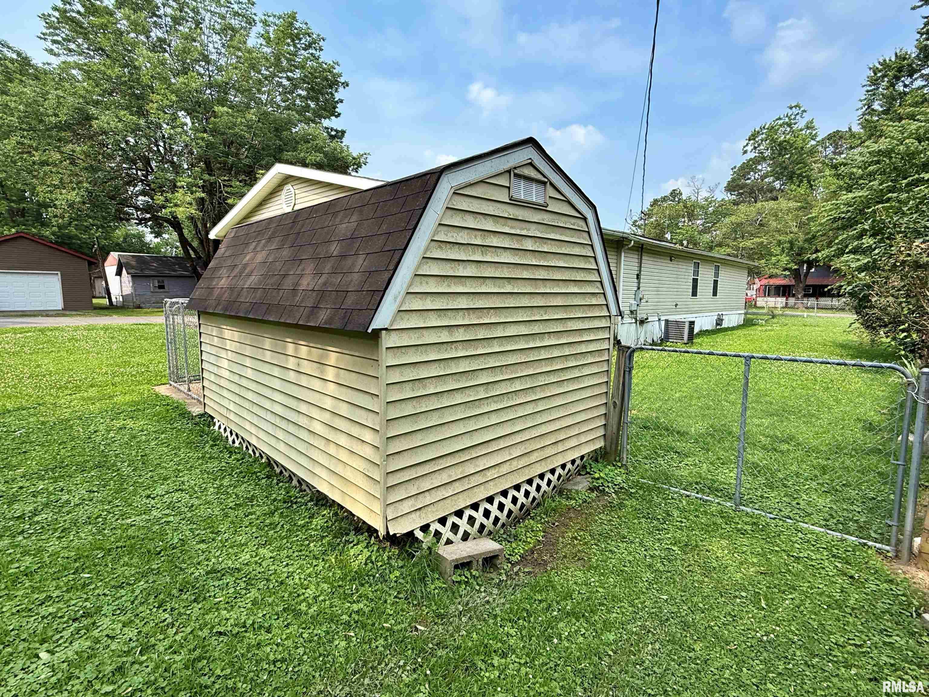 2000 Simmons Street, Metropolis, Illinois image 30
