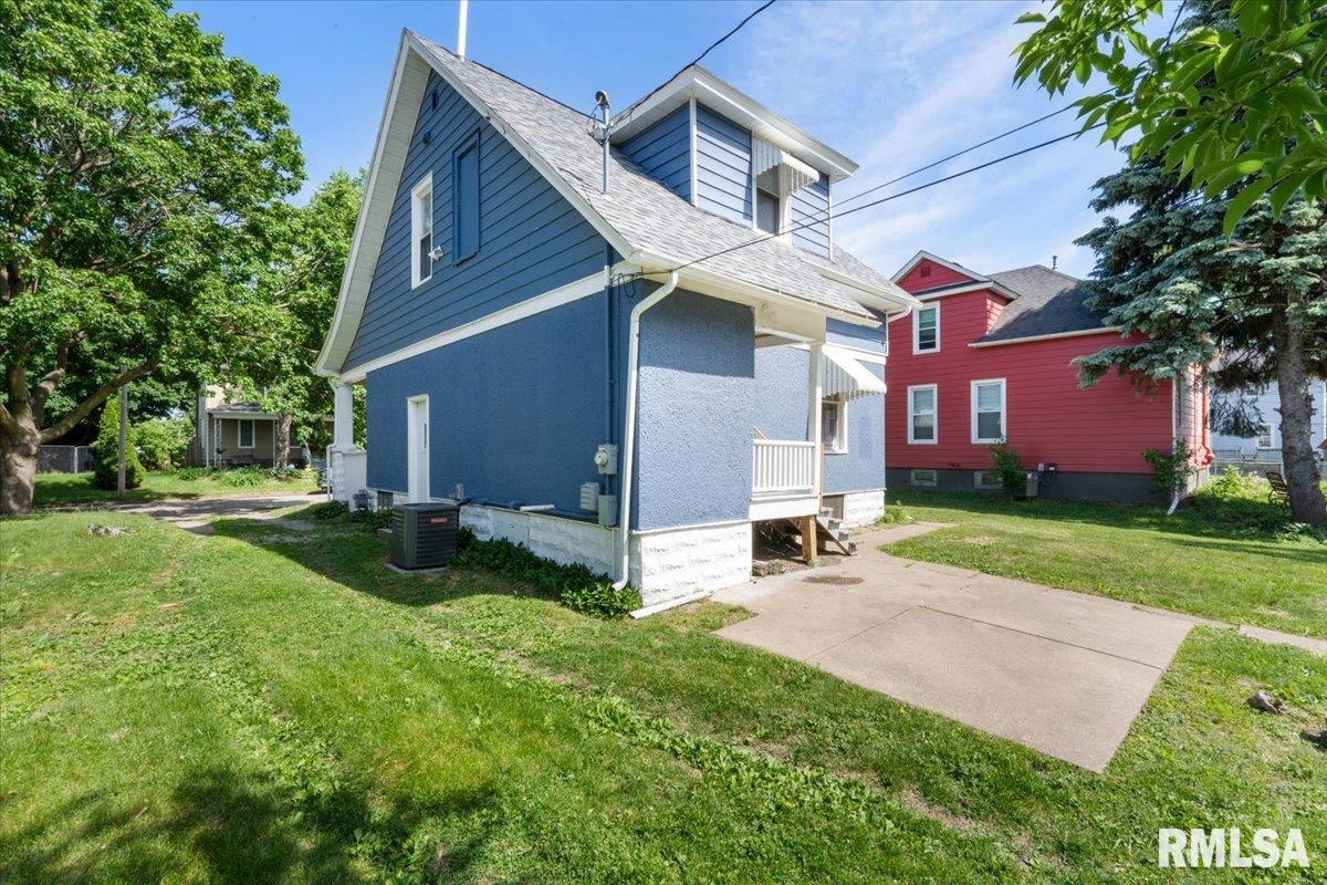 1720 Davie Street, Davenport, Iowa image 36