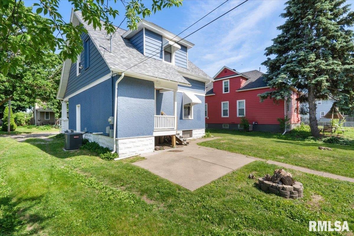 1720 Davie Street, Davenport, Iowa image 37
