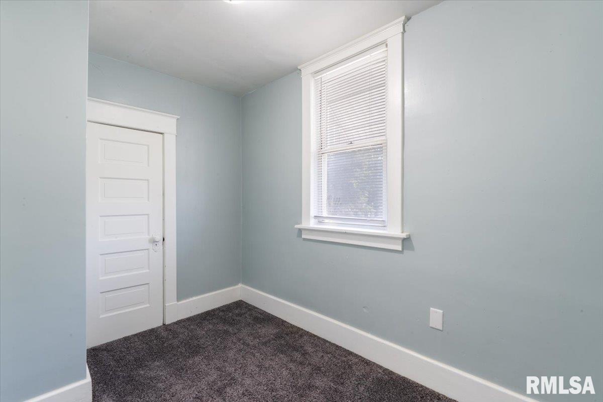 1720 Davie Street, Davenport, Iowa image 23