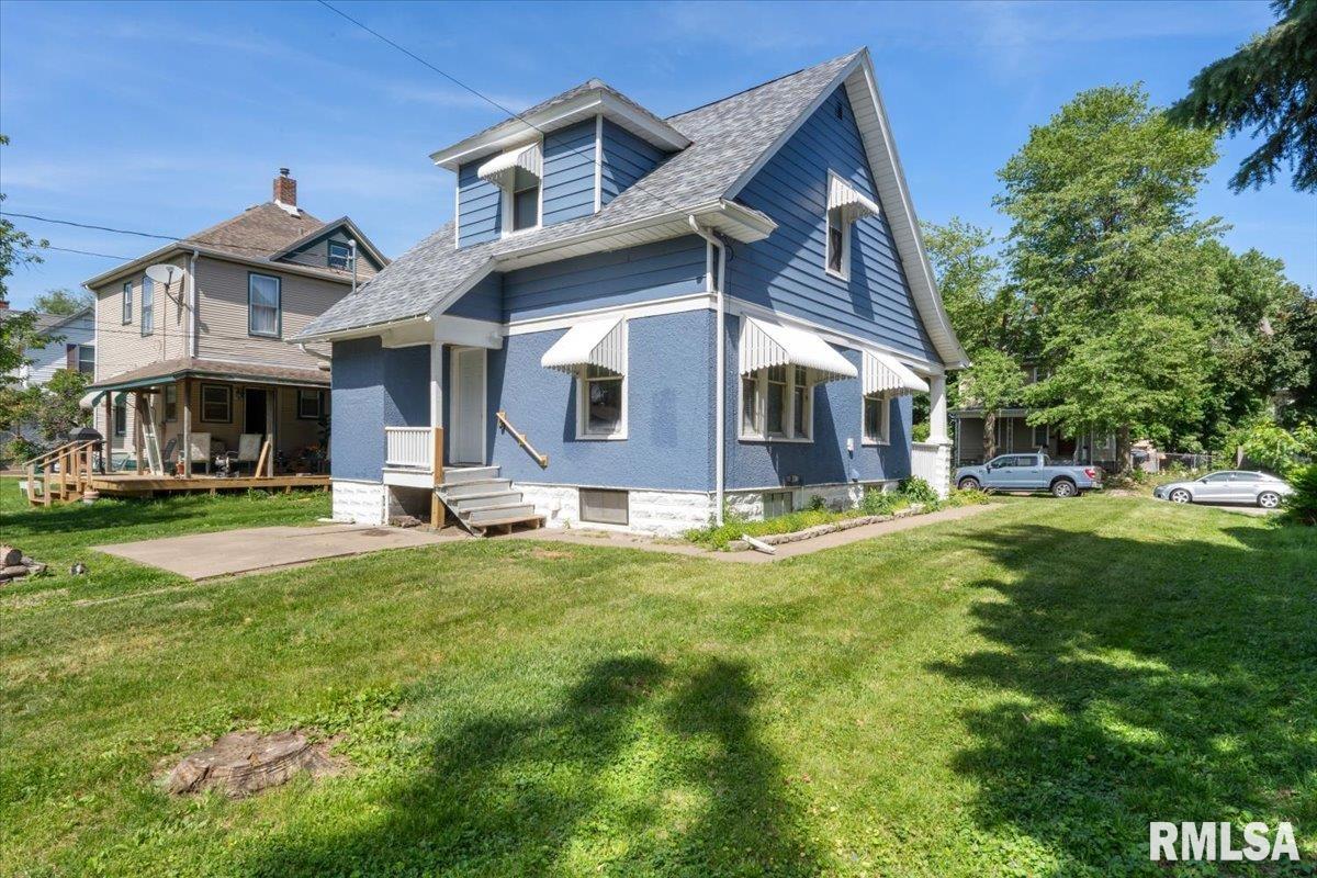 1720 Davie Street, Davenport, Iowa image 6