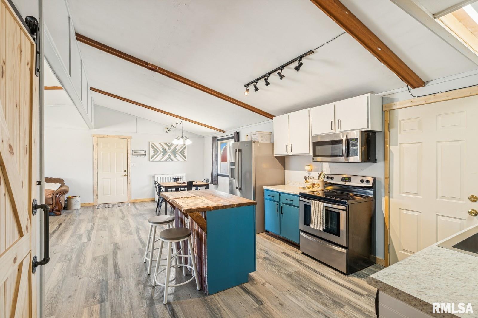 944 45th Street, New Boston, Illinois image 9