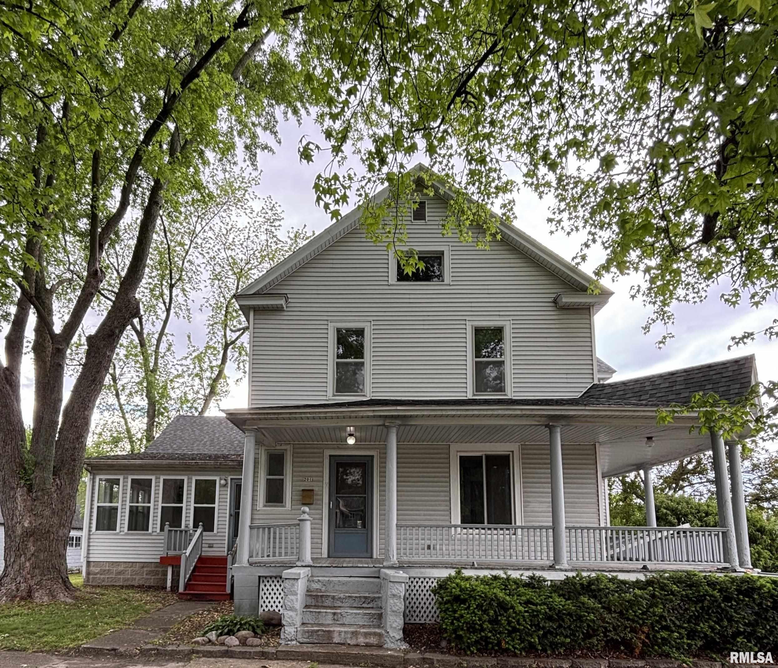 201 S Pearl Street, Waverly, Illinois image 2