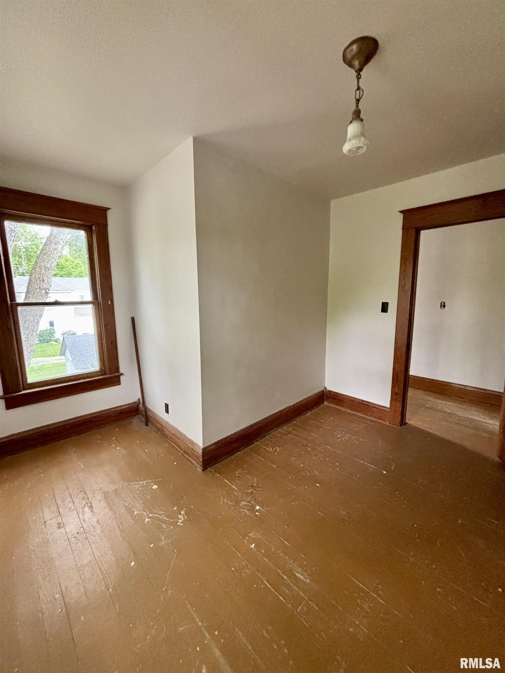 201 S Pearl Street, Waverly, Illinois image 26