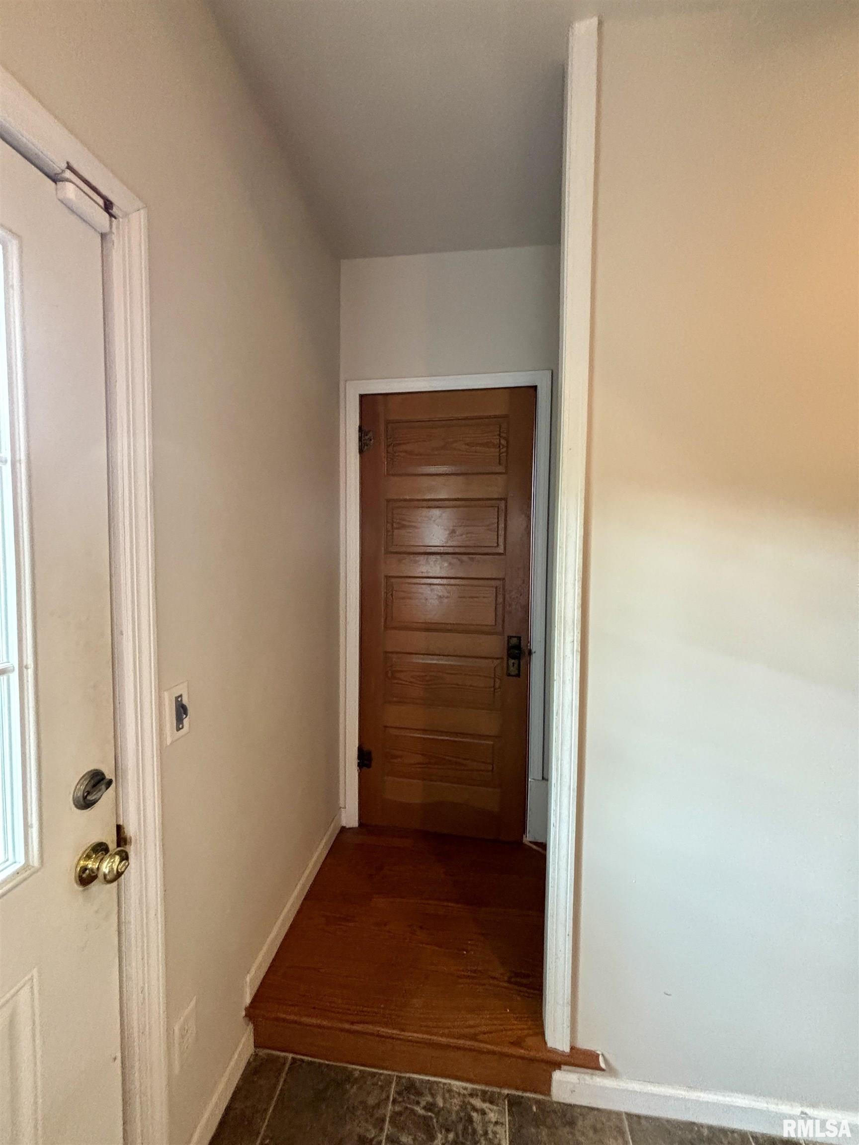 201 S Pearl Street, Waverly, Illinois image 22
