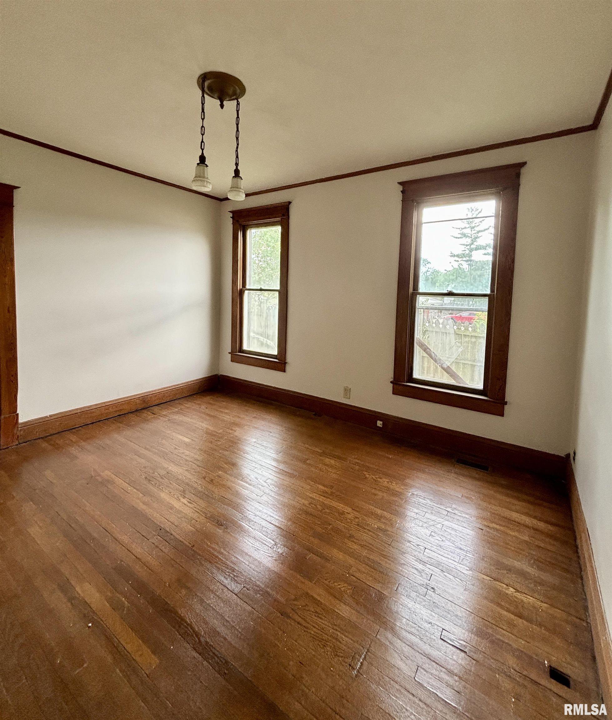 201 S Pearl Street, Waverly, Illinois image 18
