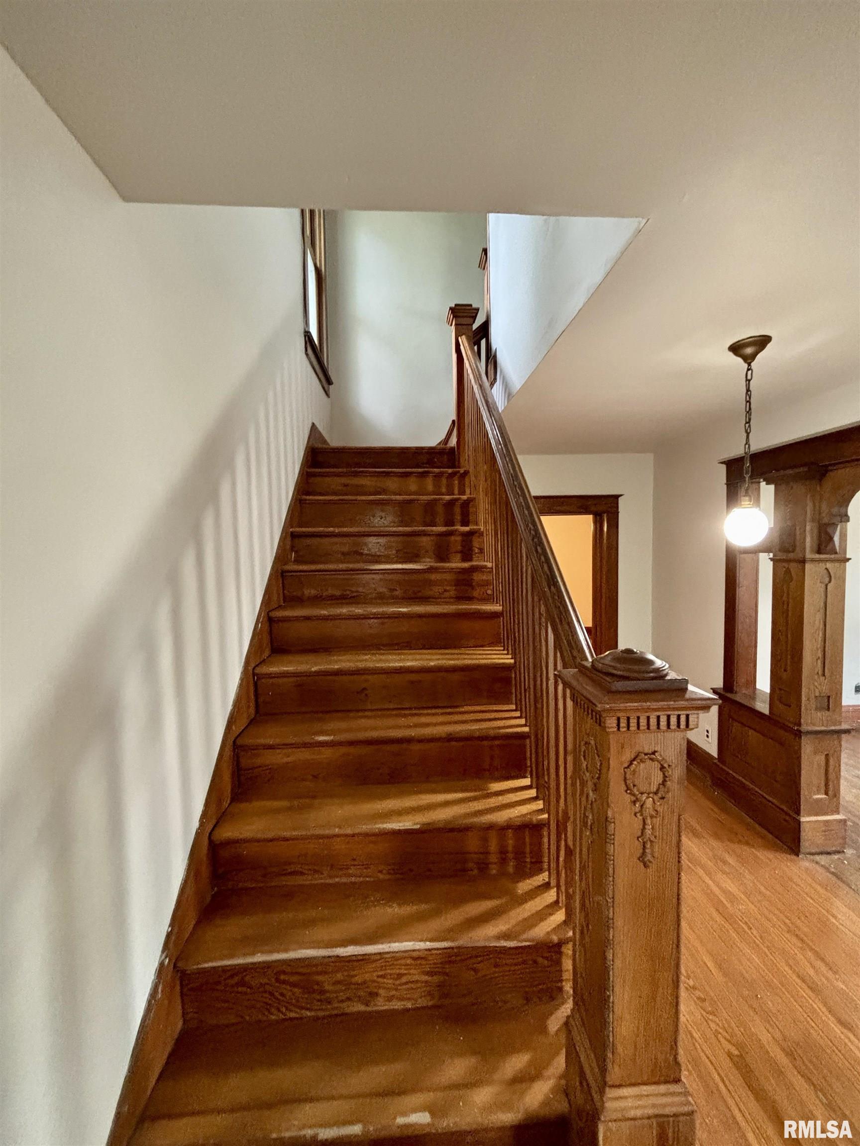 201 S Pearl Street, Waverly, Illinois image 25