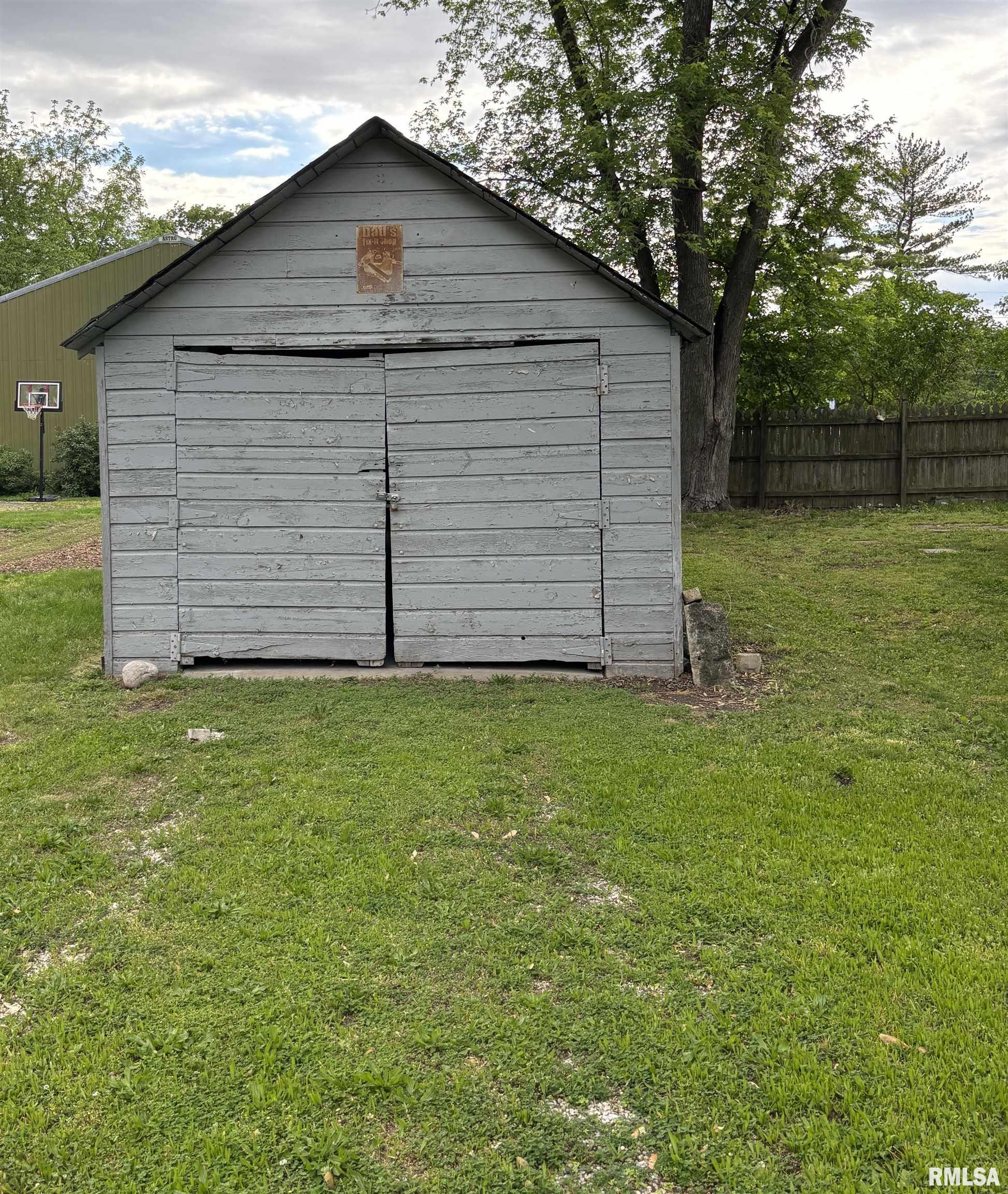 201 S Pearl Street, Waverly, Illinois image 49
