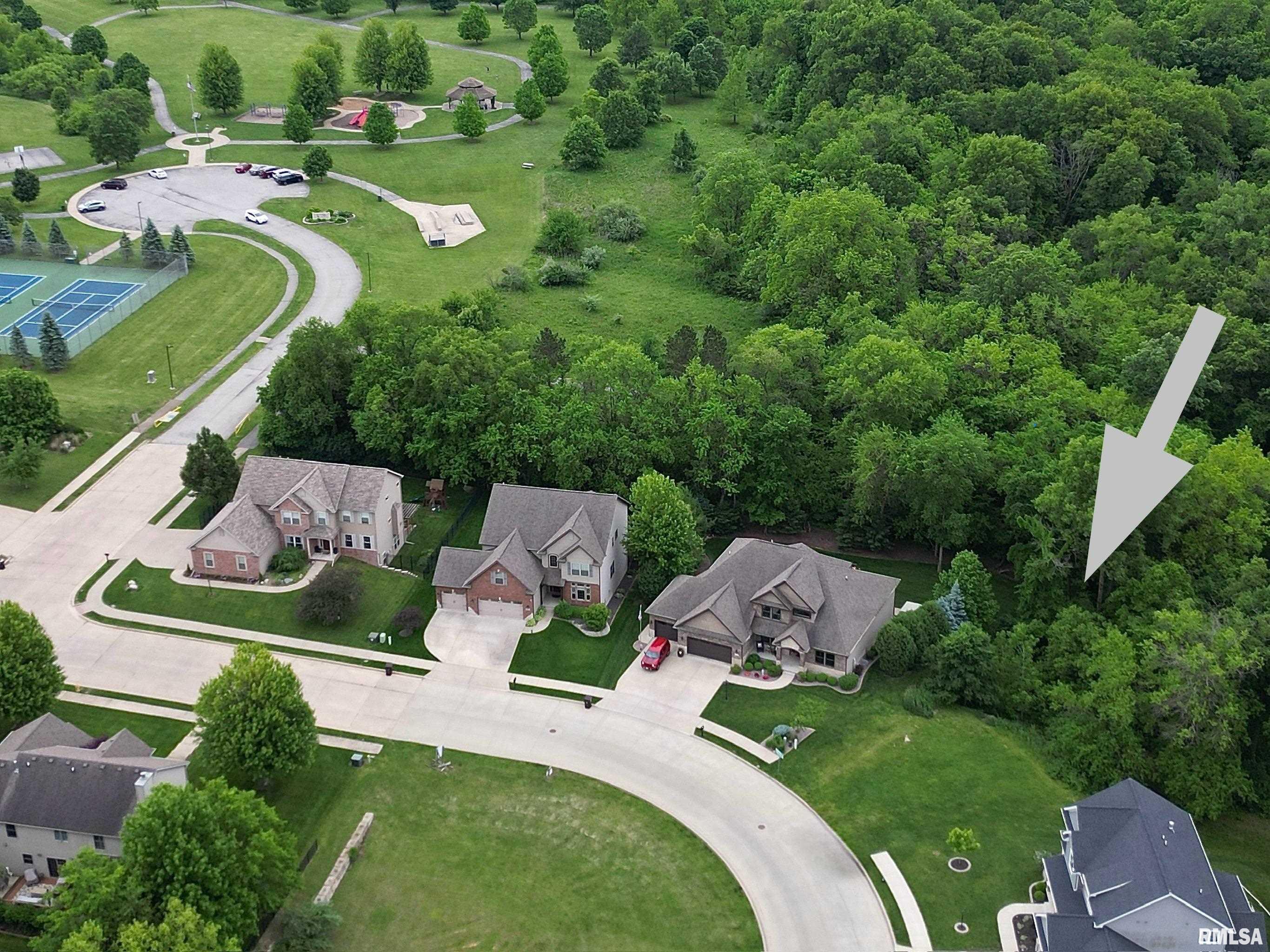 6711 N Water Oak Drive, Edwards, Illinois image 1