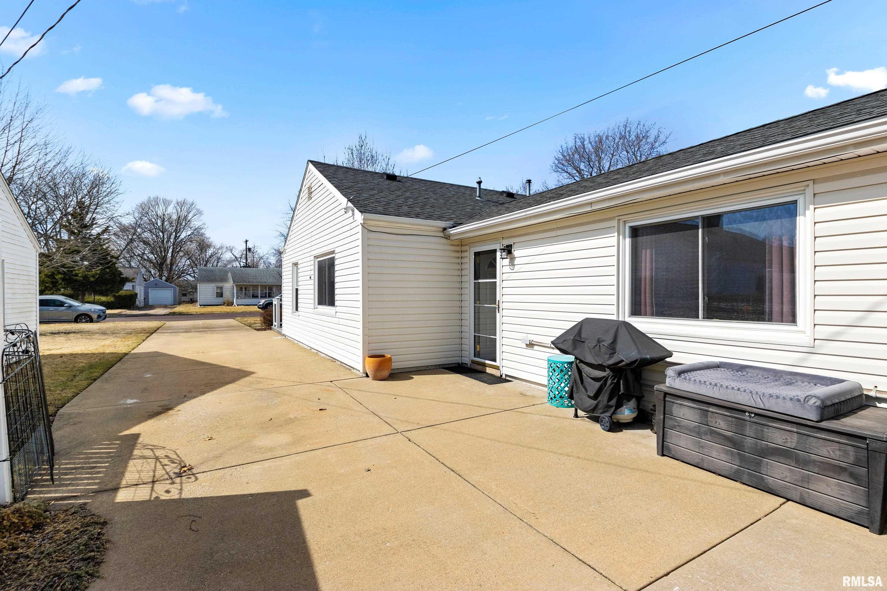 3014 N Mission Road, Peoria, Illinois image 10