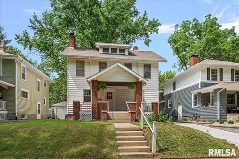 Homes For Sale - 713 W Vine Street<br/> Sangamon County, Springfield, IL 62704